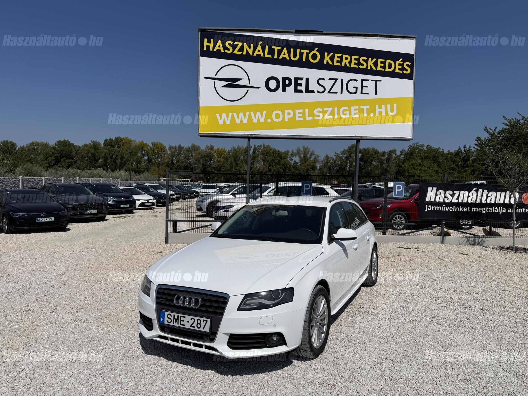 AUDI A4 2010/12 - 1