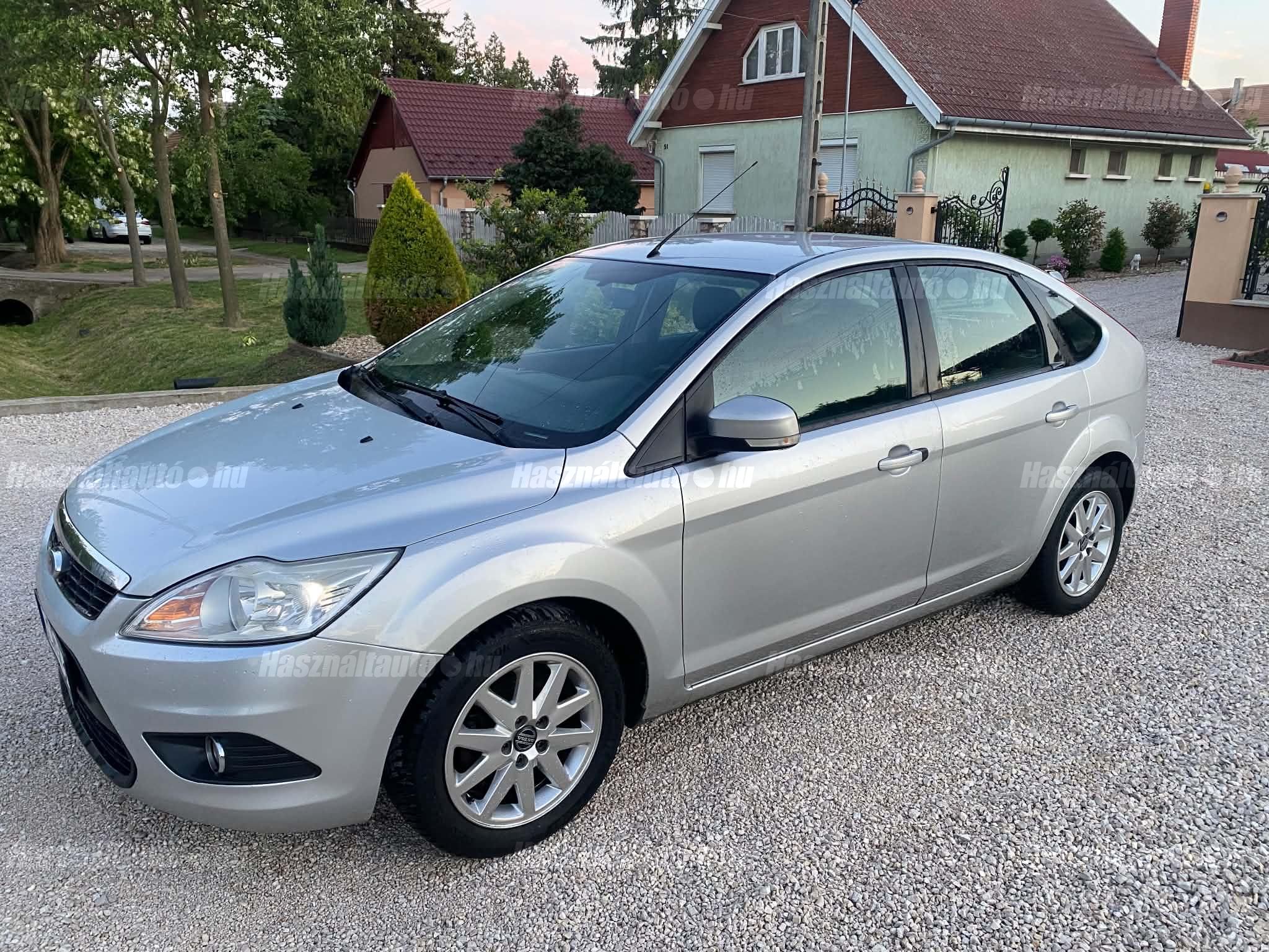 FORD FOCUS 2008 - 1