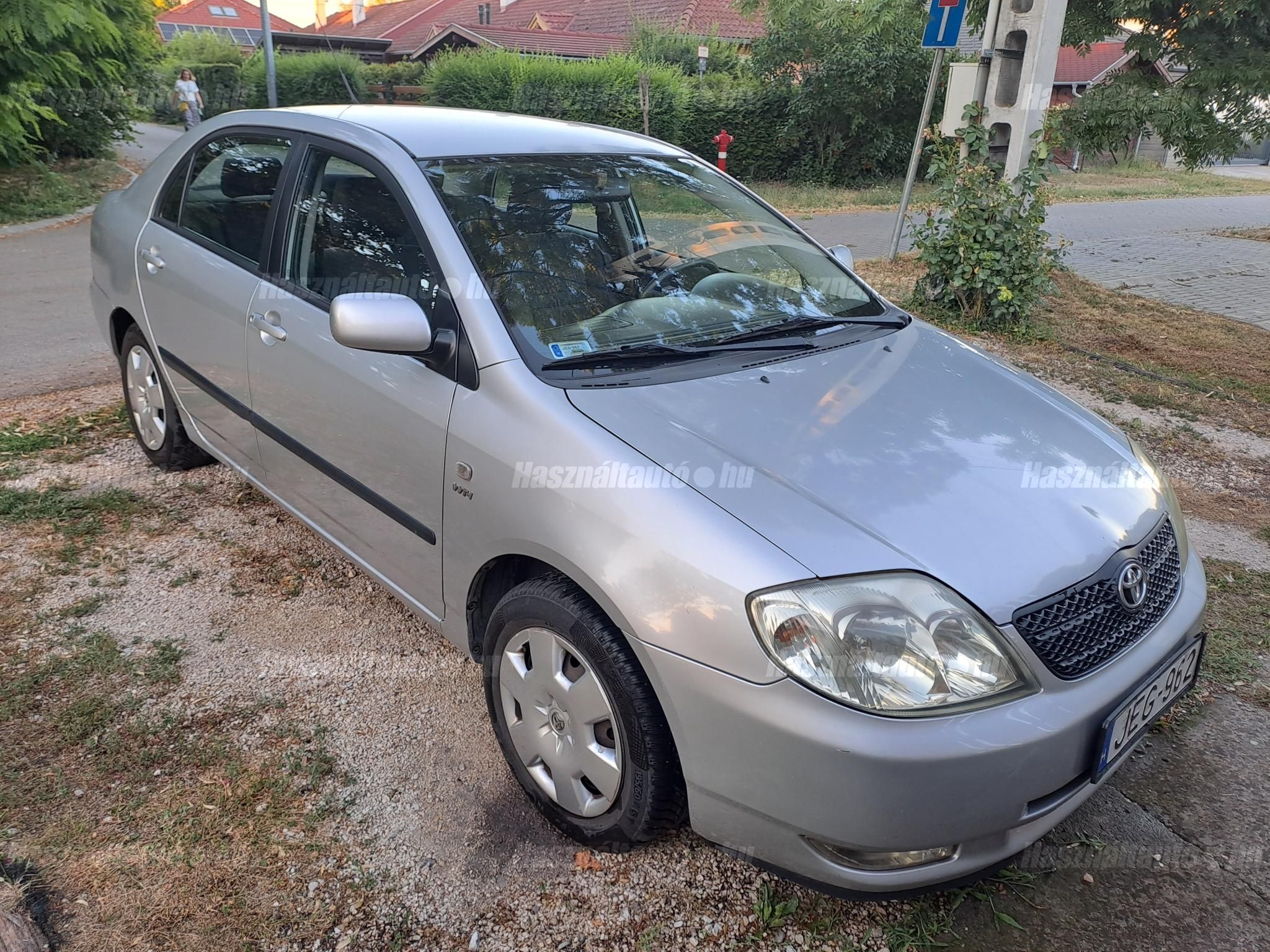 TOYOTA COROLLA 2004 - 1