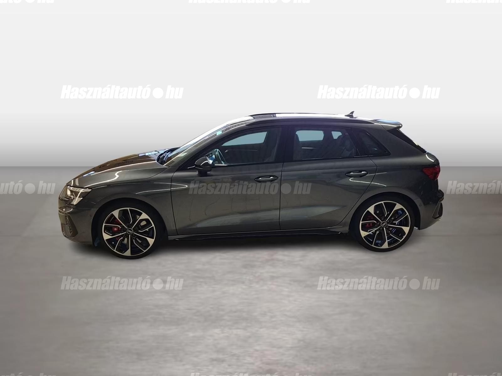 AUDI S3 2021/11 - 1