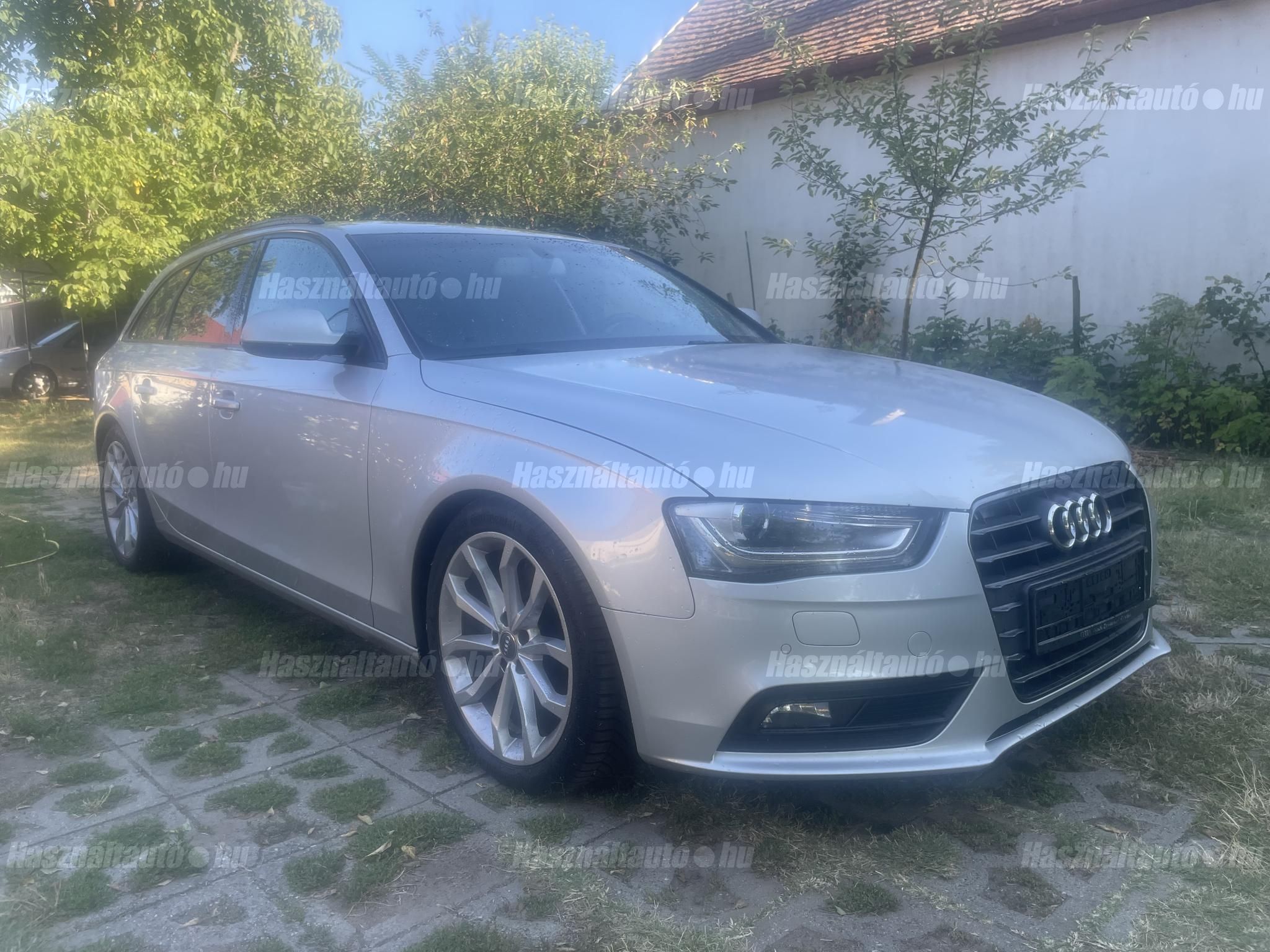 AUDI A4 2013/4 - 1
