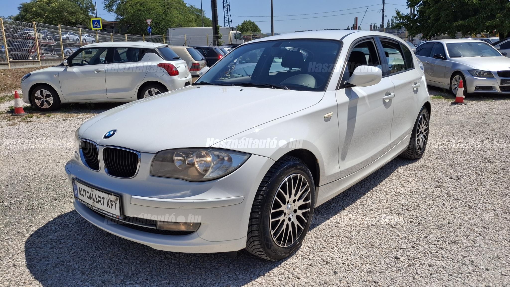 BMW 116 2010/10 - 1