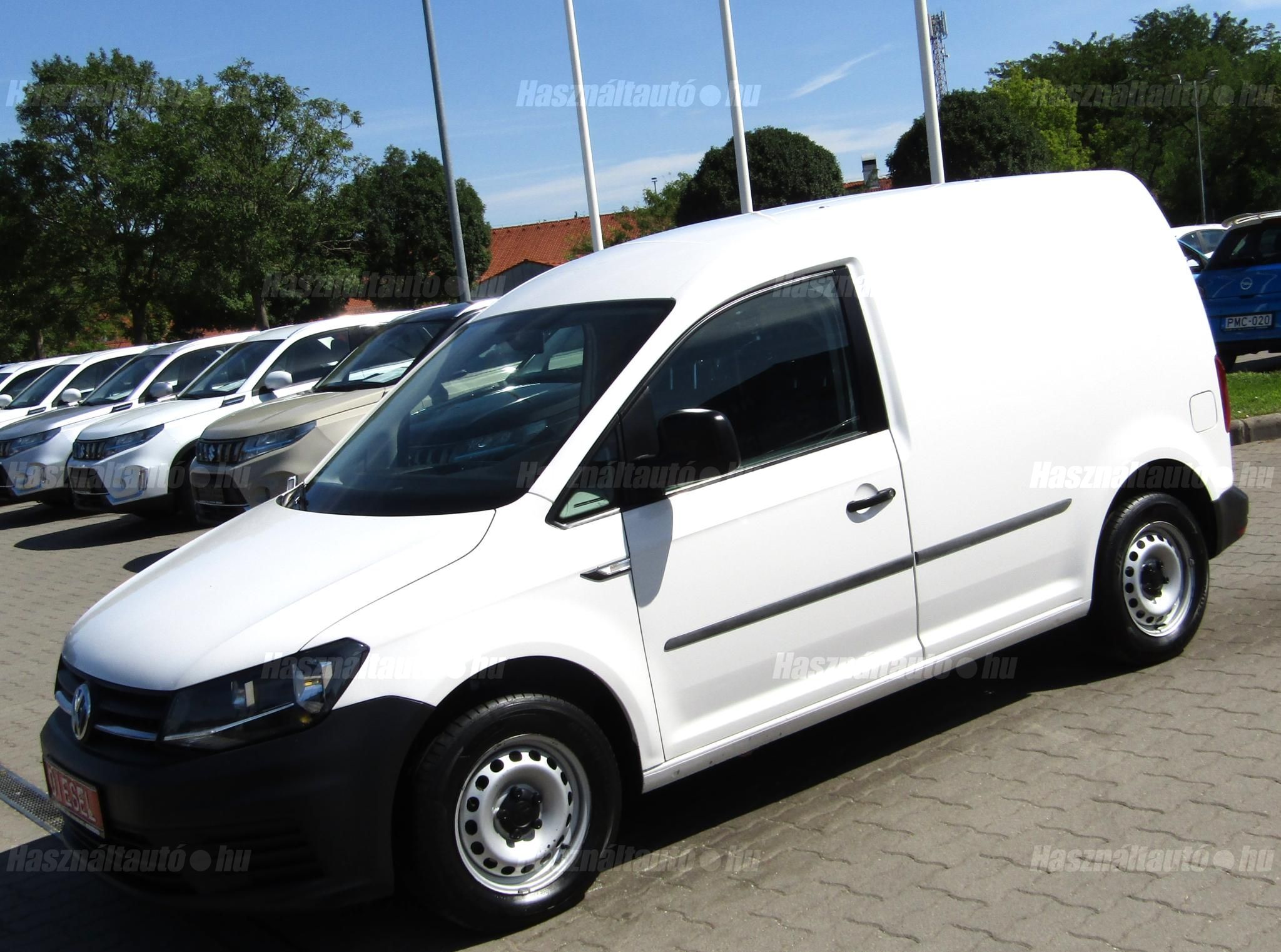 VOLKSWAGEN CADDY 2017/8 - 1