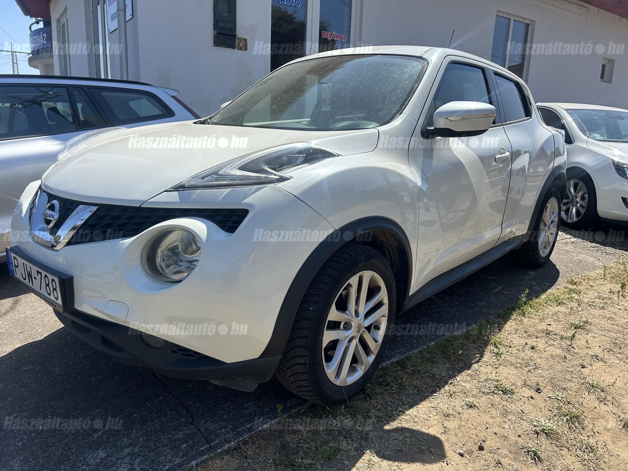 NISSAN JUKE 2014/11 - 1