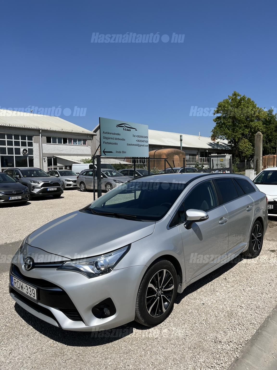 TOYOTA AVENSIS 2018/10 - 1