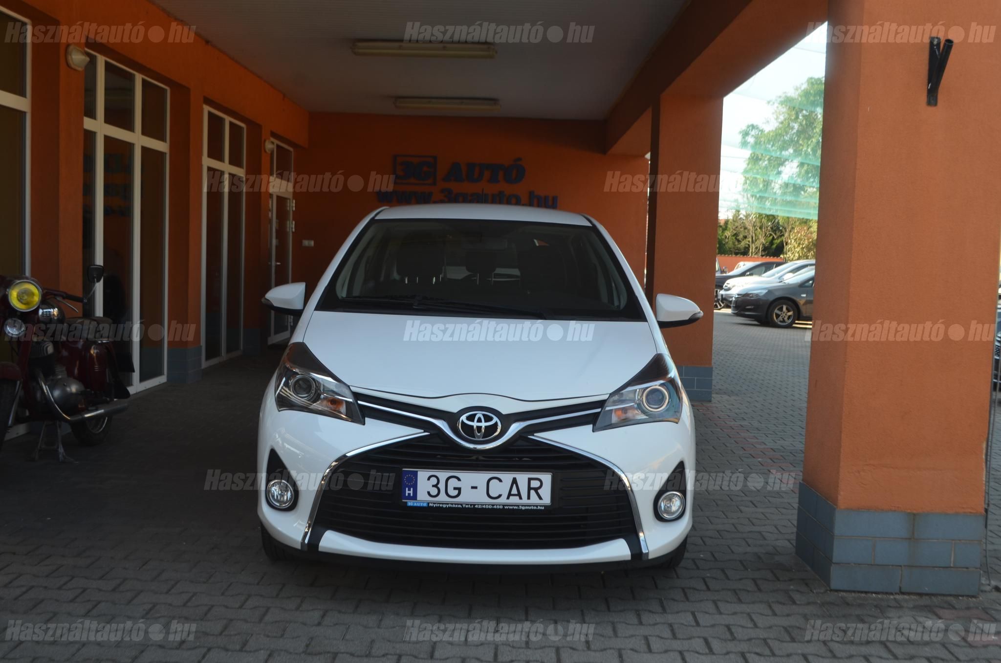 TOYOTA YARIS 2016/6 - 1