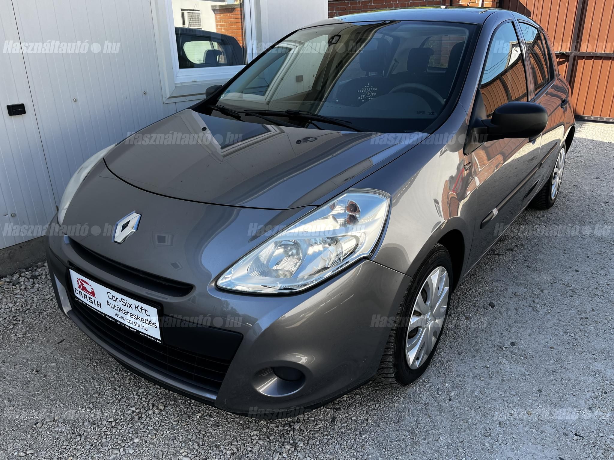 RENAULT CLIO 2012/3 - 1