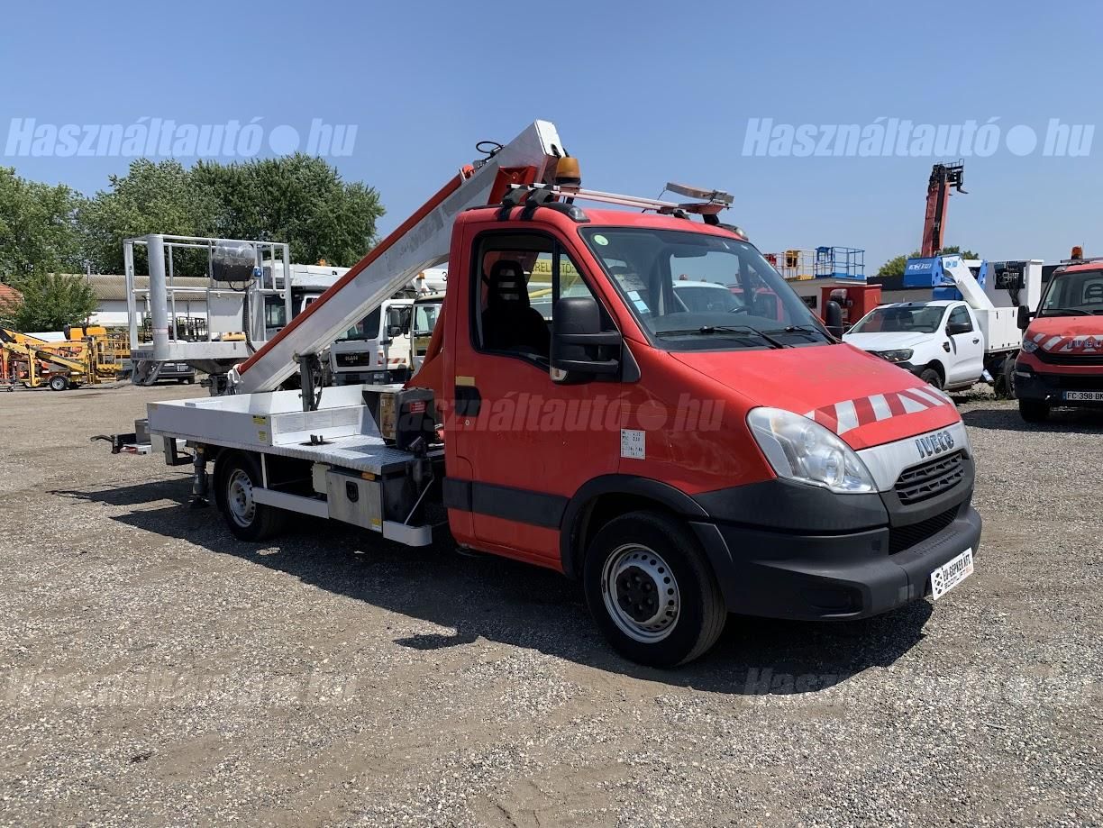 IVECO DAILY 2012/10 - 1