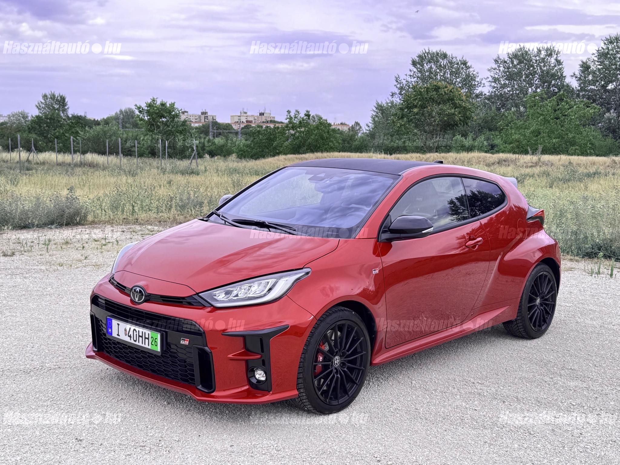 TOYOTA YARIS 2024 - 1