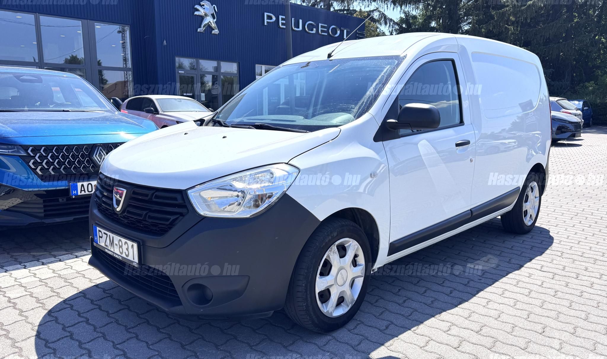 DACIA DOKKER 2018/8 - 1