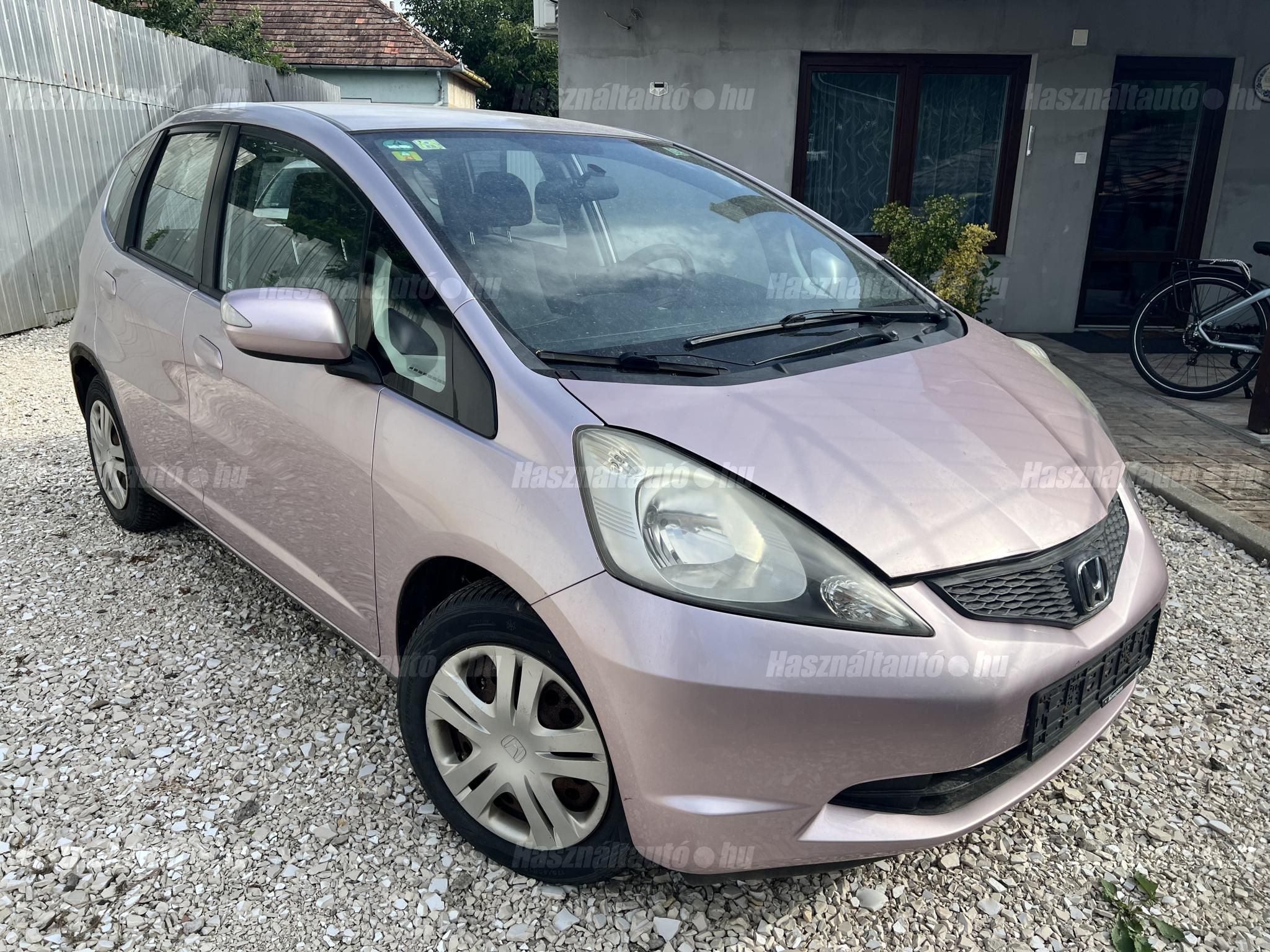 HONDA JAZZ 2009 - 1