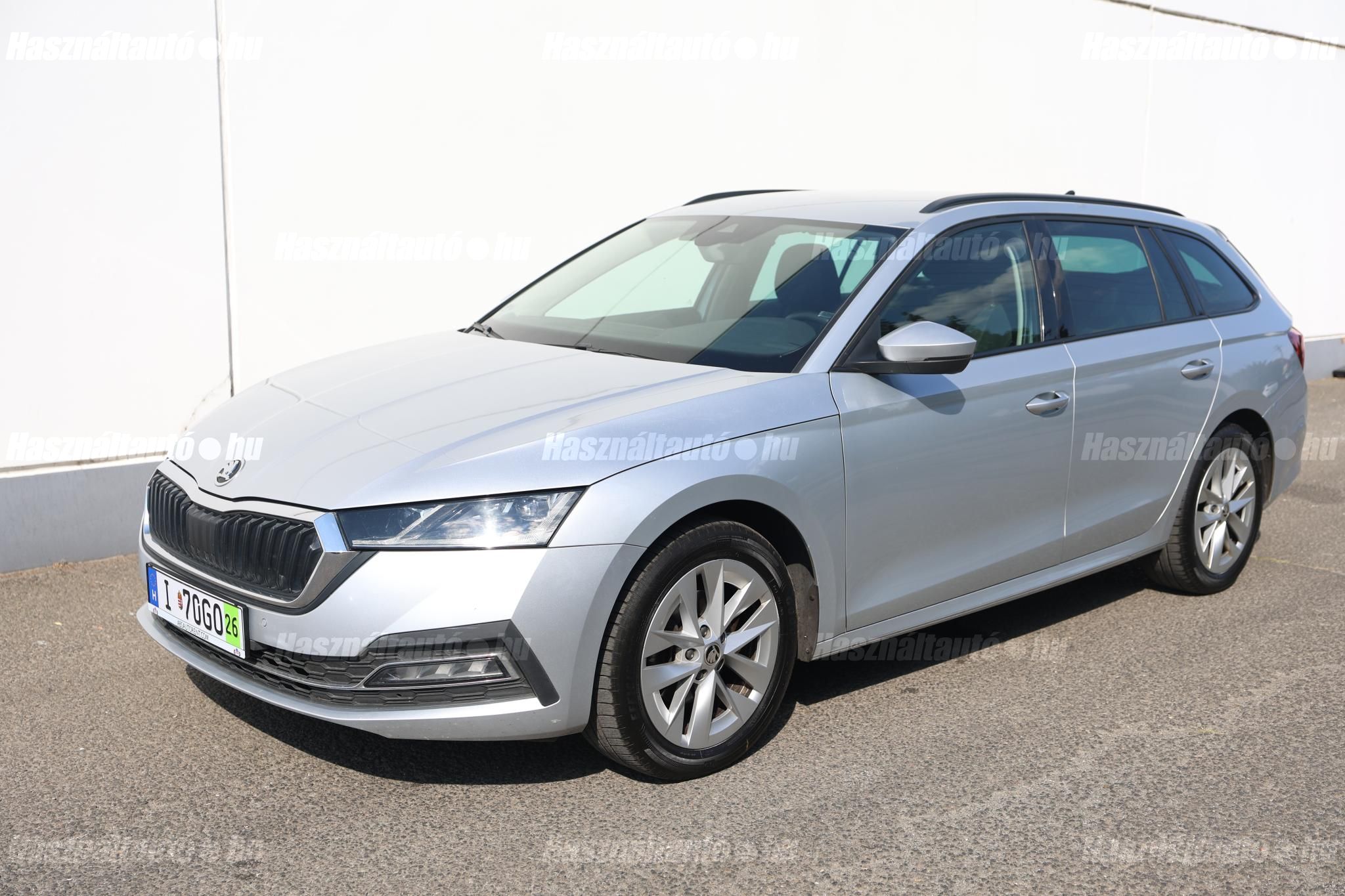 SKODA OCTAVIA 2023/4 - 1