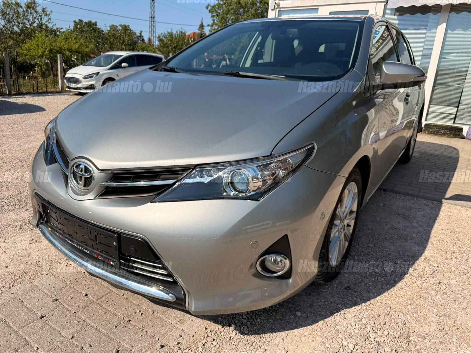 TOYOTA AURIS 2014/5 - 1