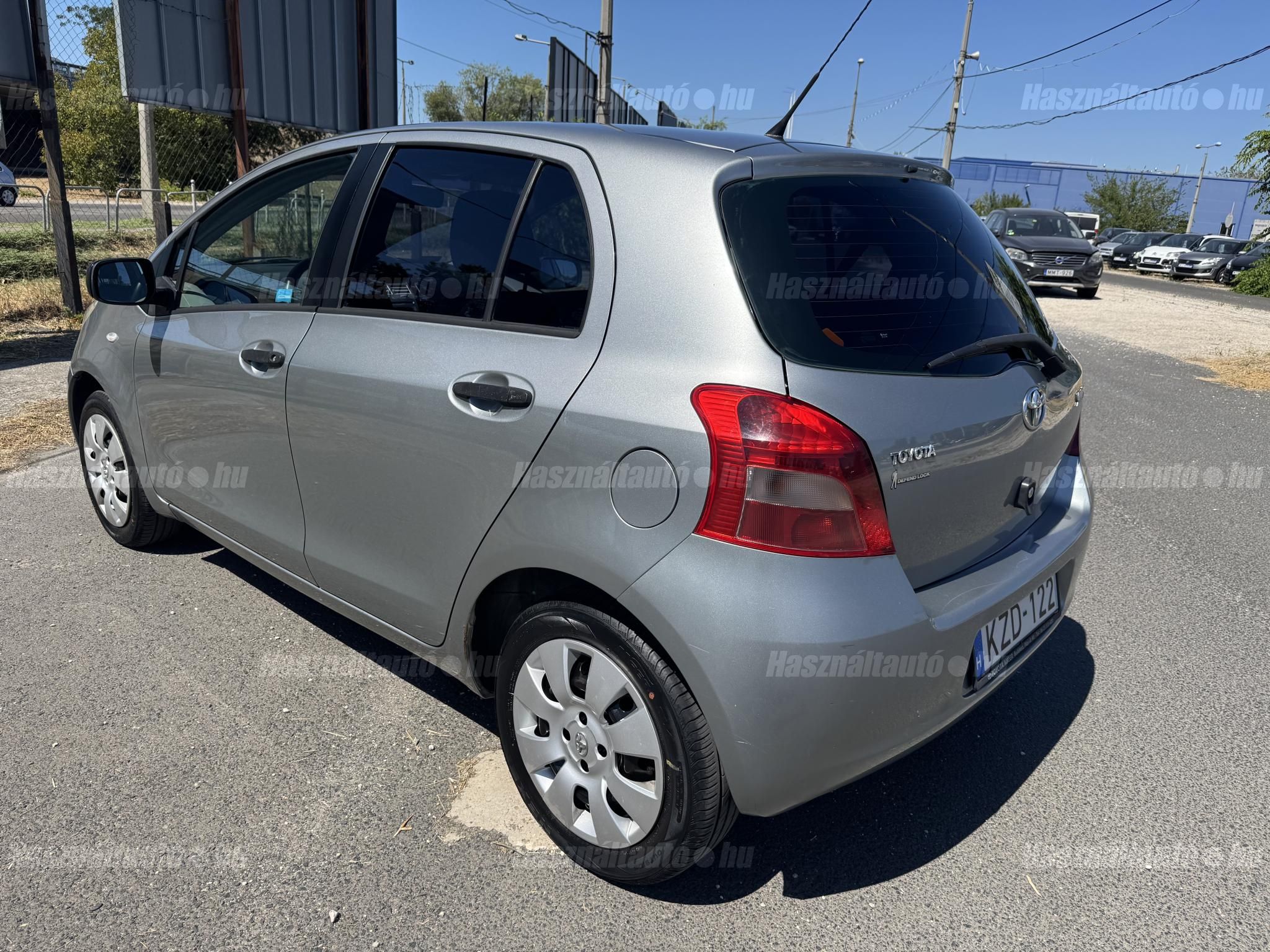 TOYOTA YARIS 2007/10 - 1