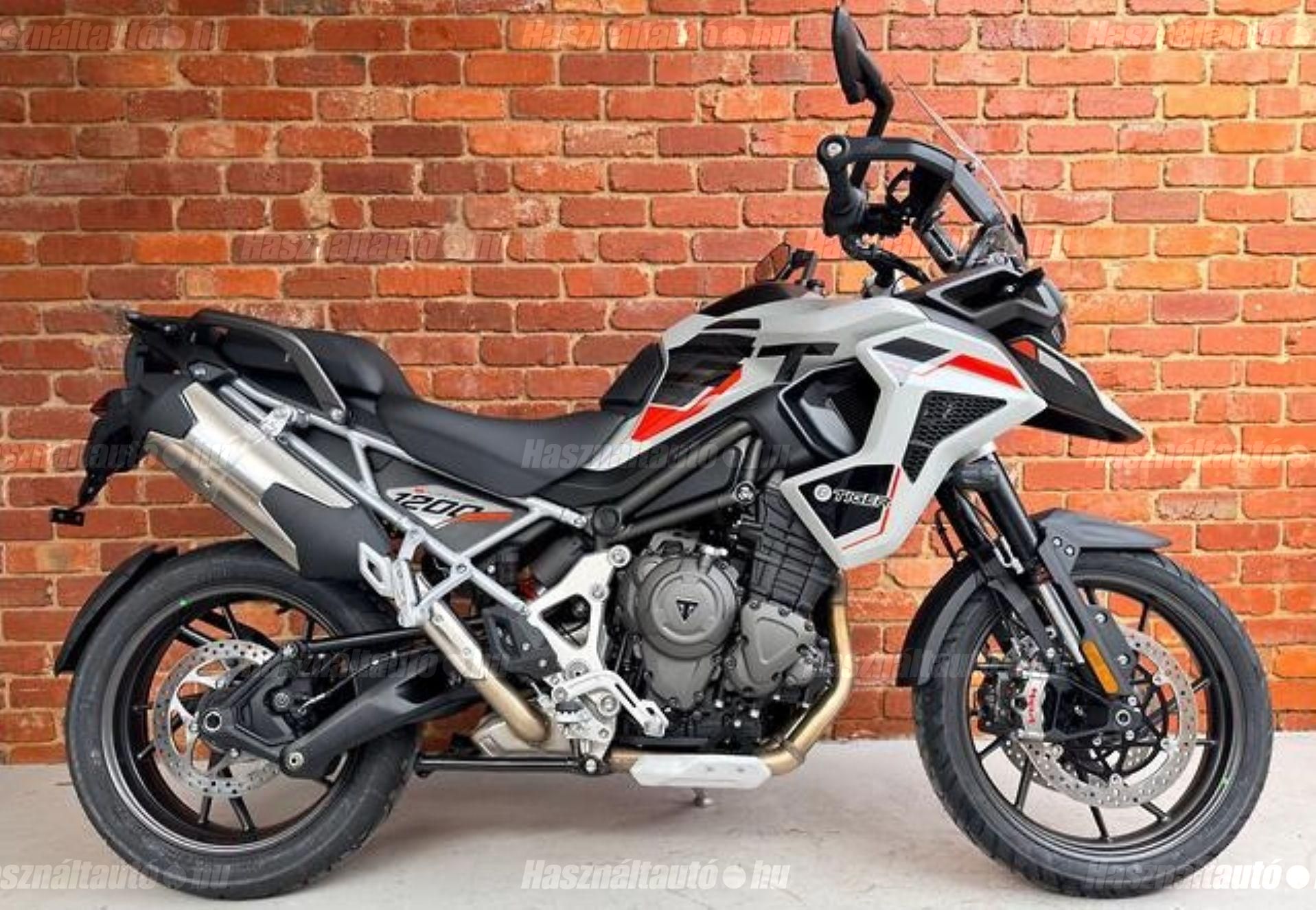 TRIUMPH TIGER 1200 2026/7 - 1
