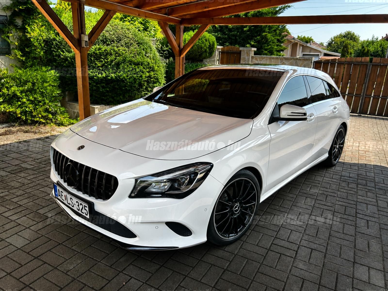 MERCEDES-BENZ CLA 220 2018/8 - 1