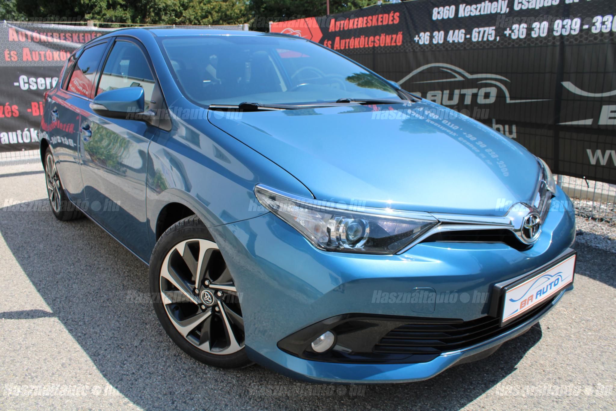 TOYOTA AURIS 2015/9 - 1