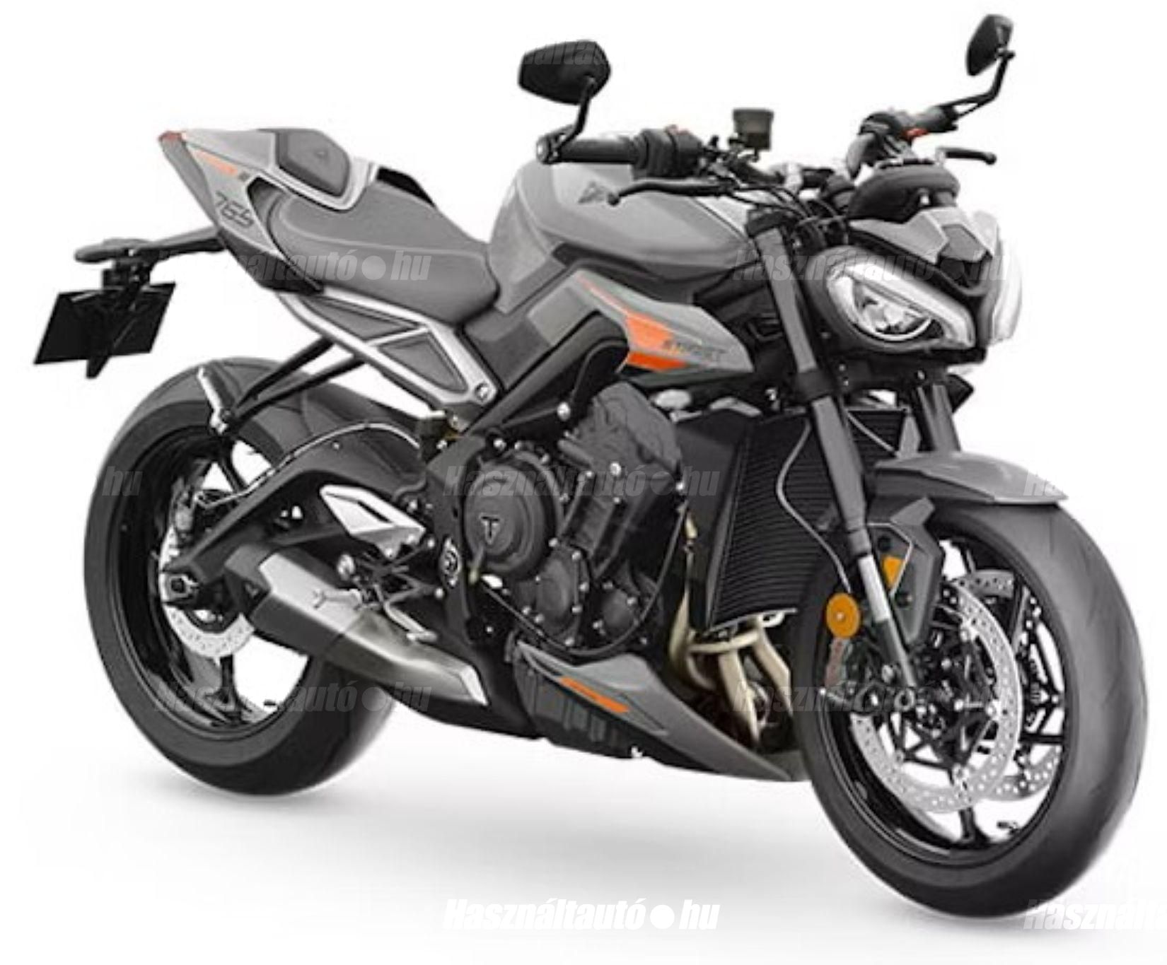 TRIUMPH STREET TRIPLE 2026/7 - 1