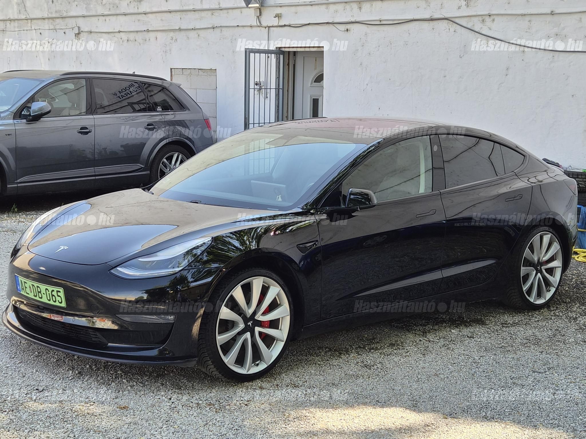 TESLA MODEL 3 2019/3 - 1