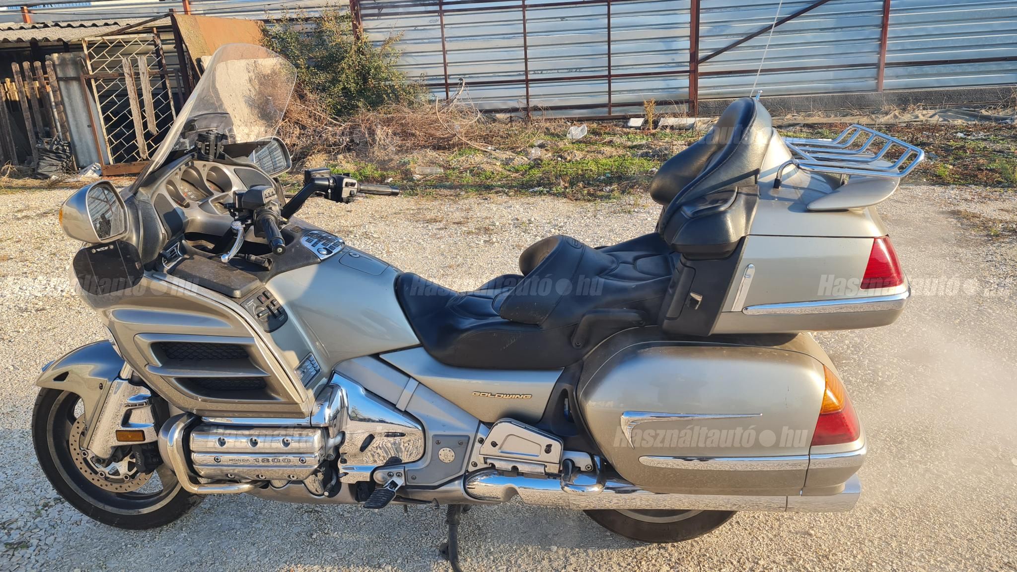 HONDA GL 1800 (GOLD WING) 2003/8 - 1