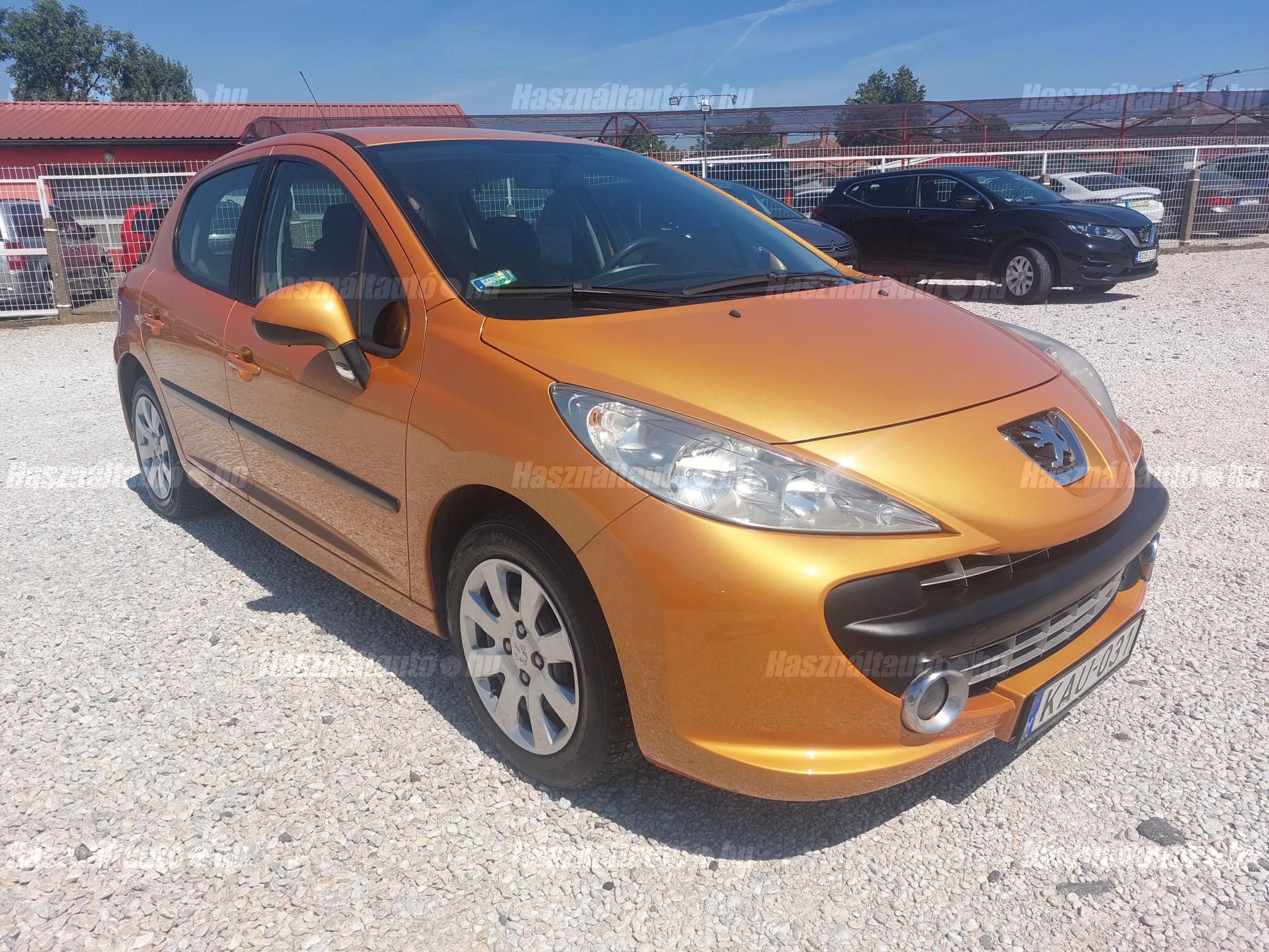 PEUGEOT 207 2006/7 - 1