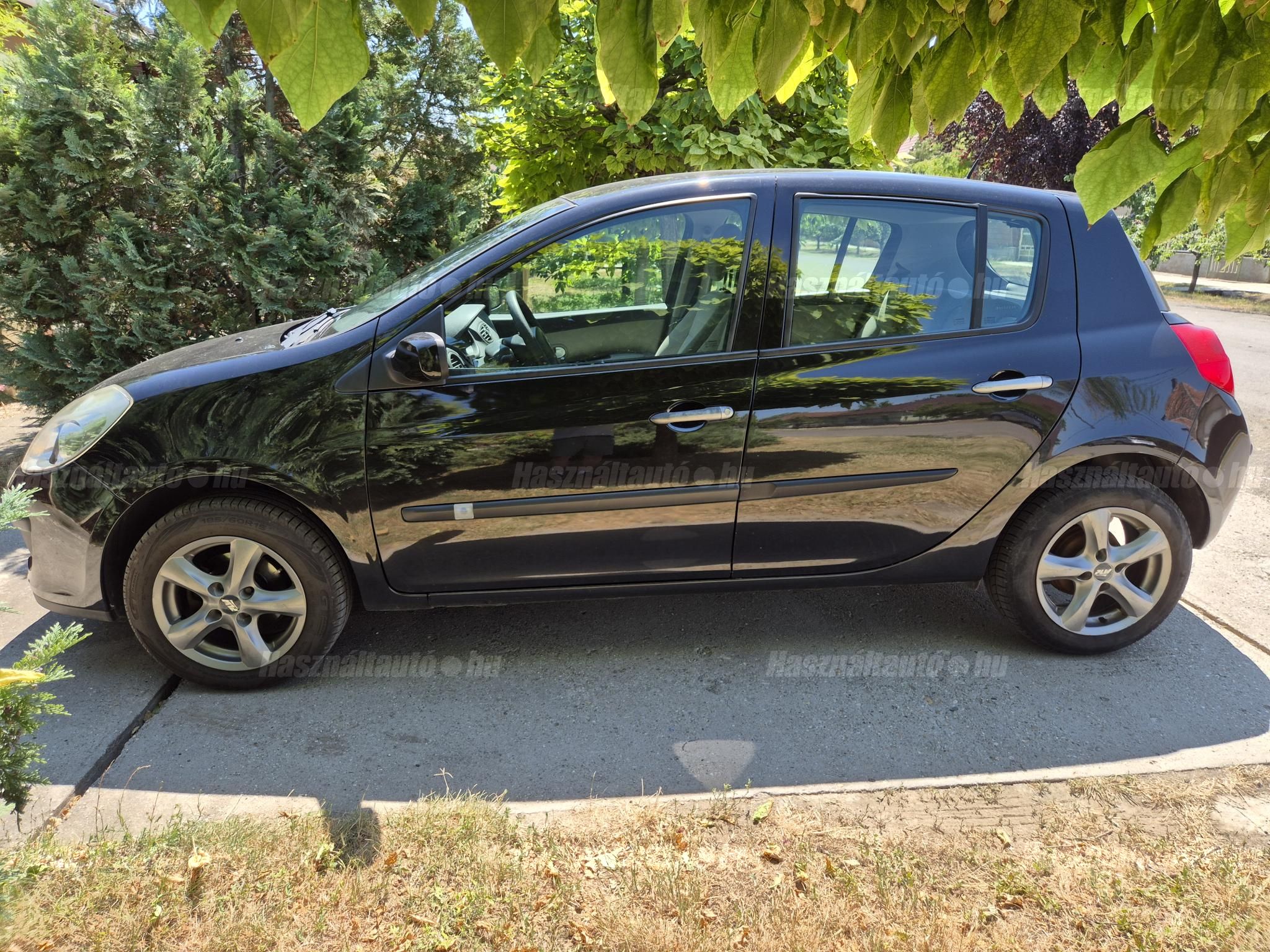 RENAULT CLIO 2008/8 - 1