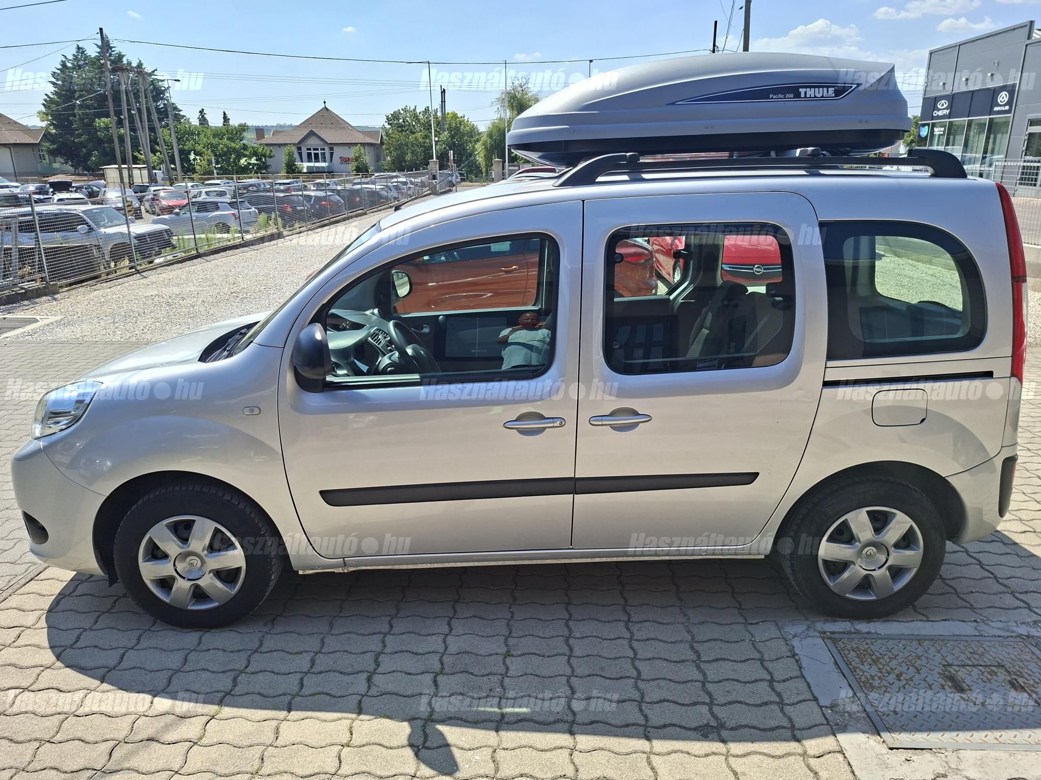 RENAULT KANGOO 2014/12 - 1