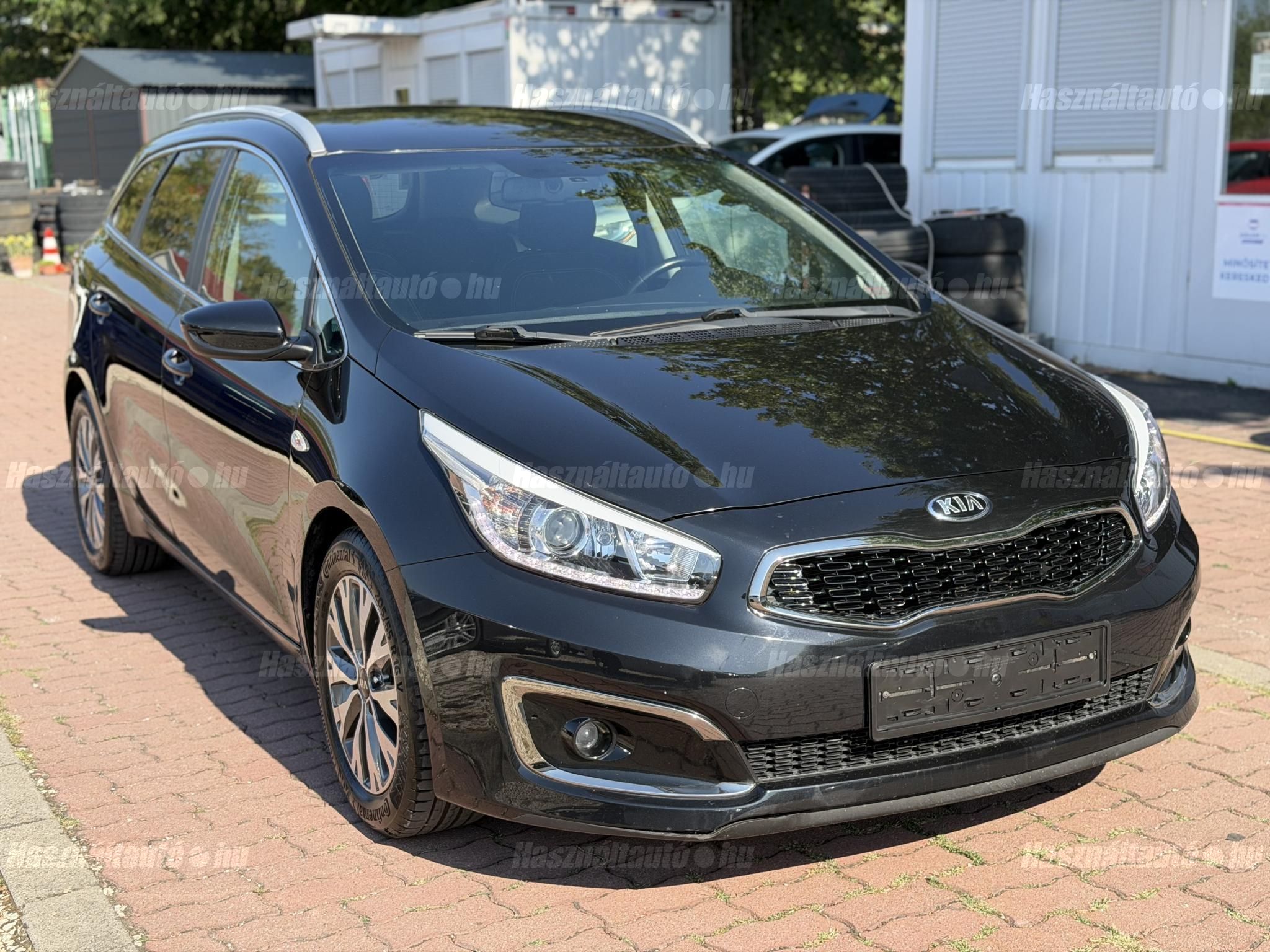 KIA CEE'D 2016/11 - 1