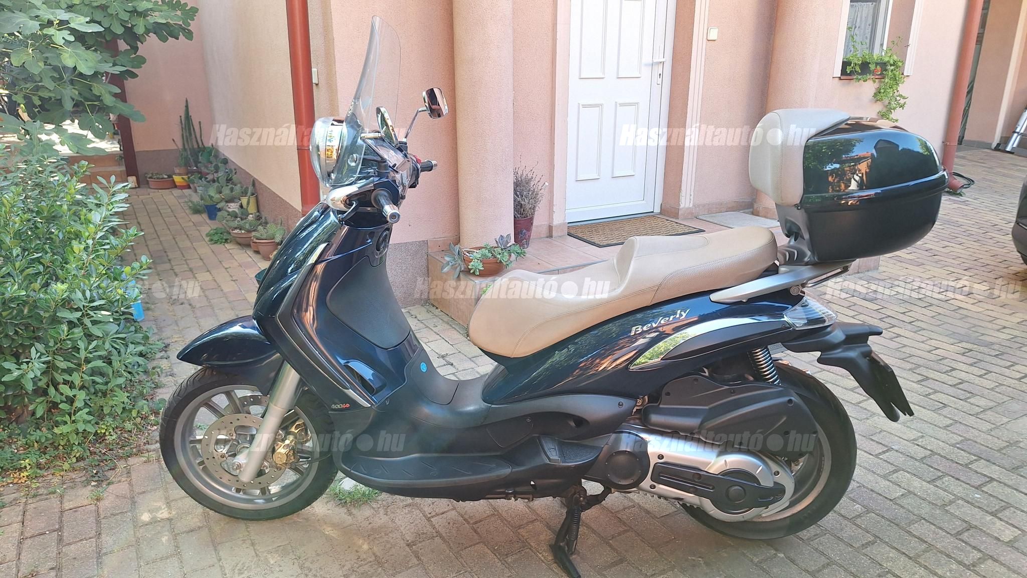 PIAGGIO BEVERLY 2010/5 - 1