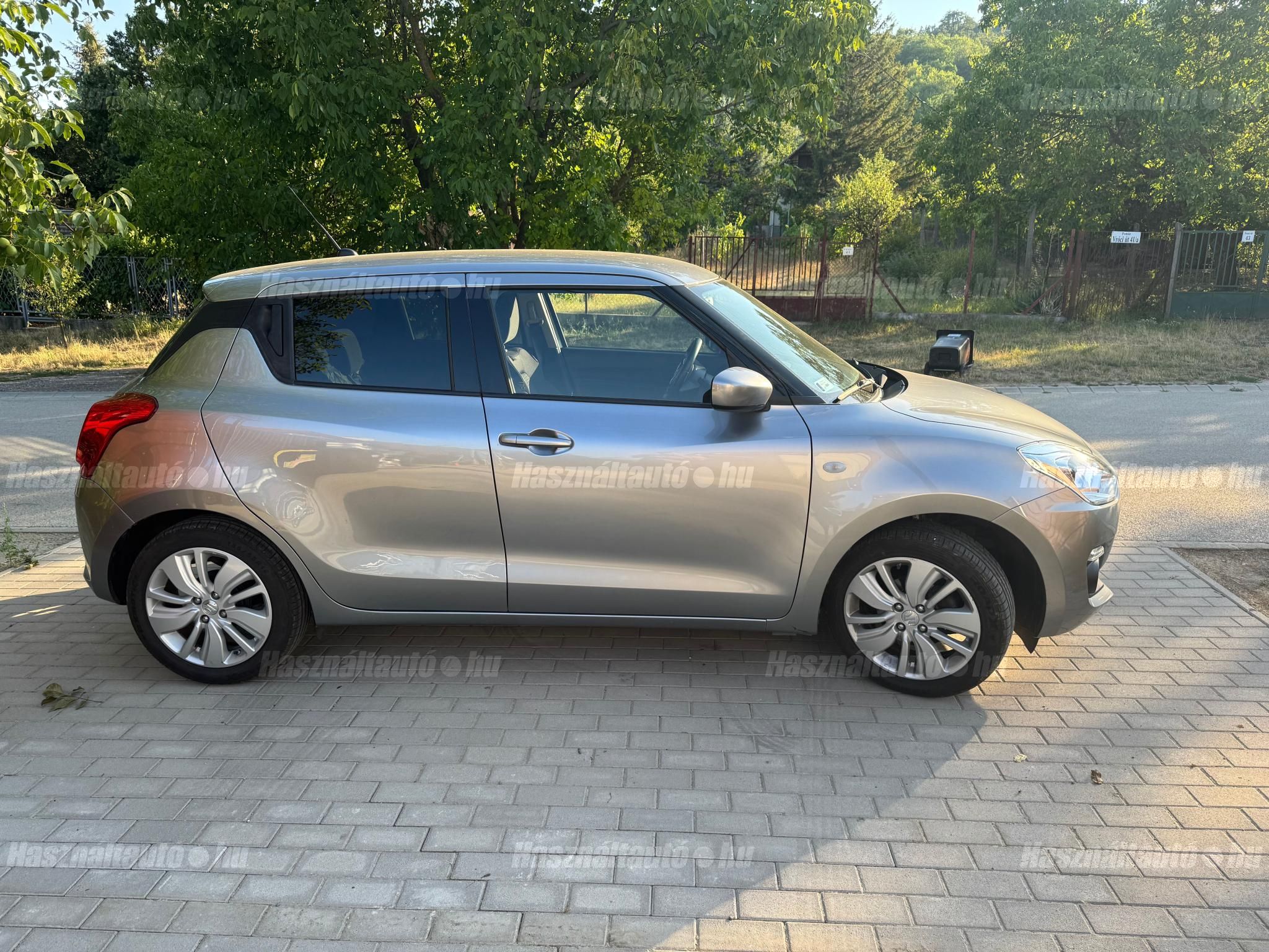 SUZUKI SWIFT 2019/12 - 1