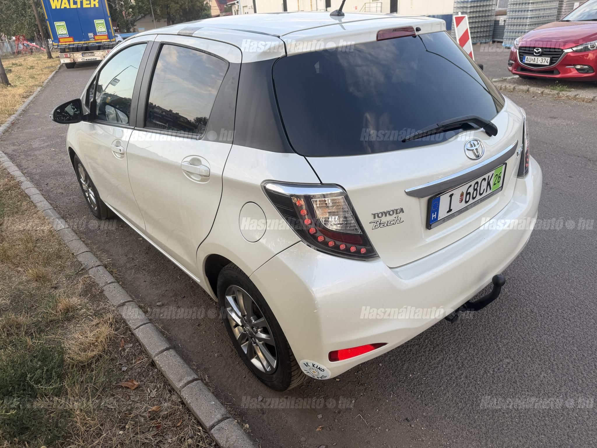 TOYOTA YARIS 2014/12 - 1