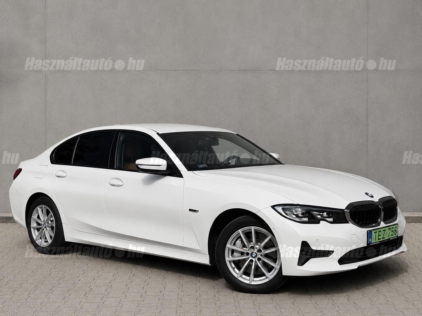 BMW 330 2022/5 - 1