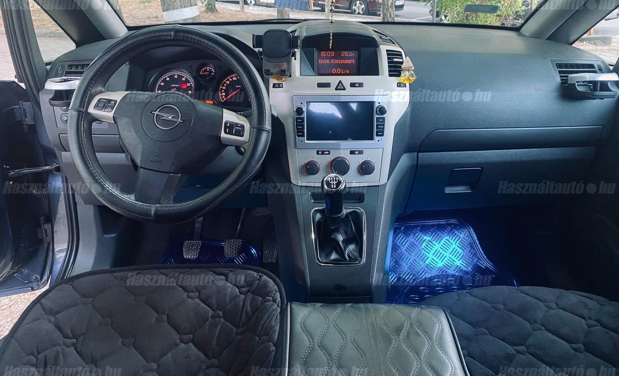OPEL ZAFIRA B 2008/6 - 1