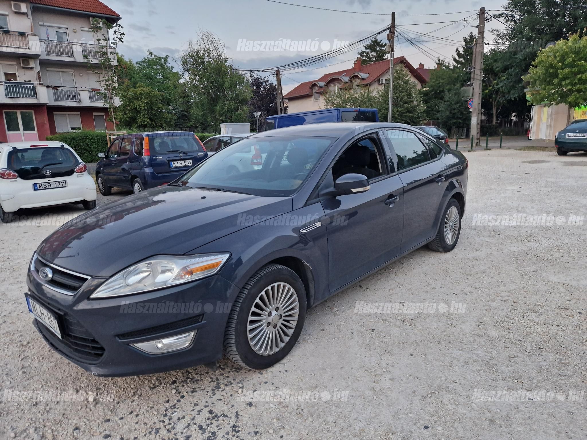 FORD MONDEO 2013/12 - 1