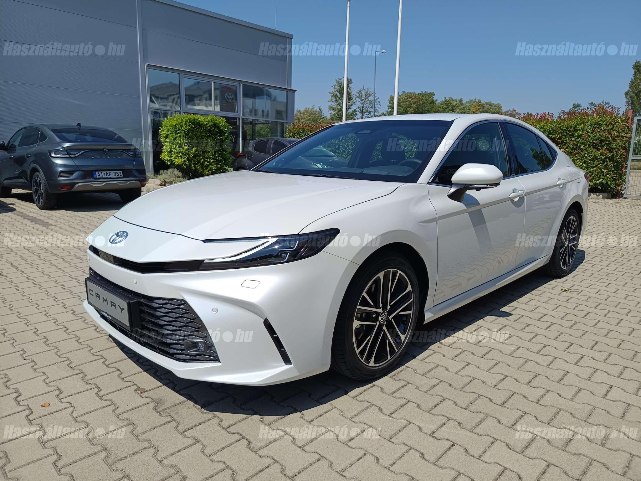 TOYOTA CAMRY 2026 - 1