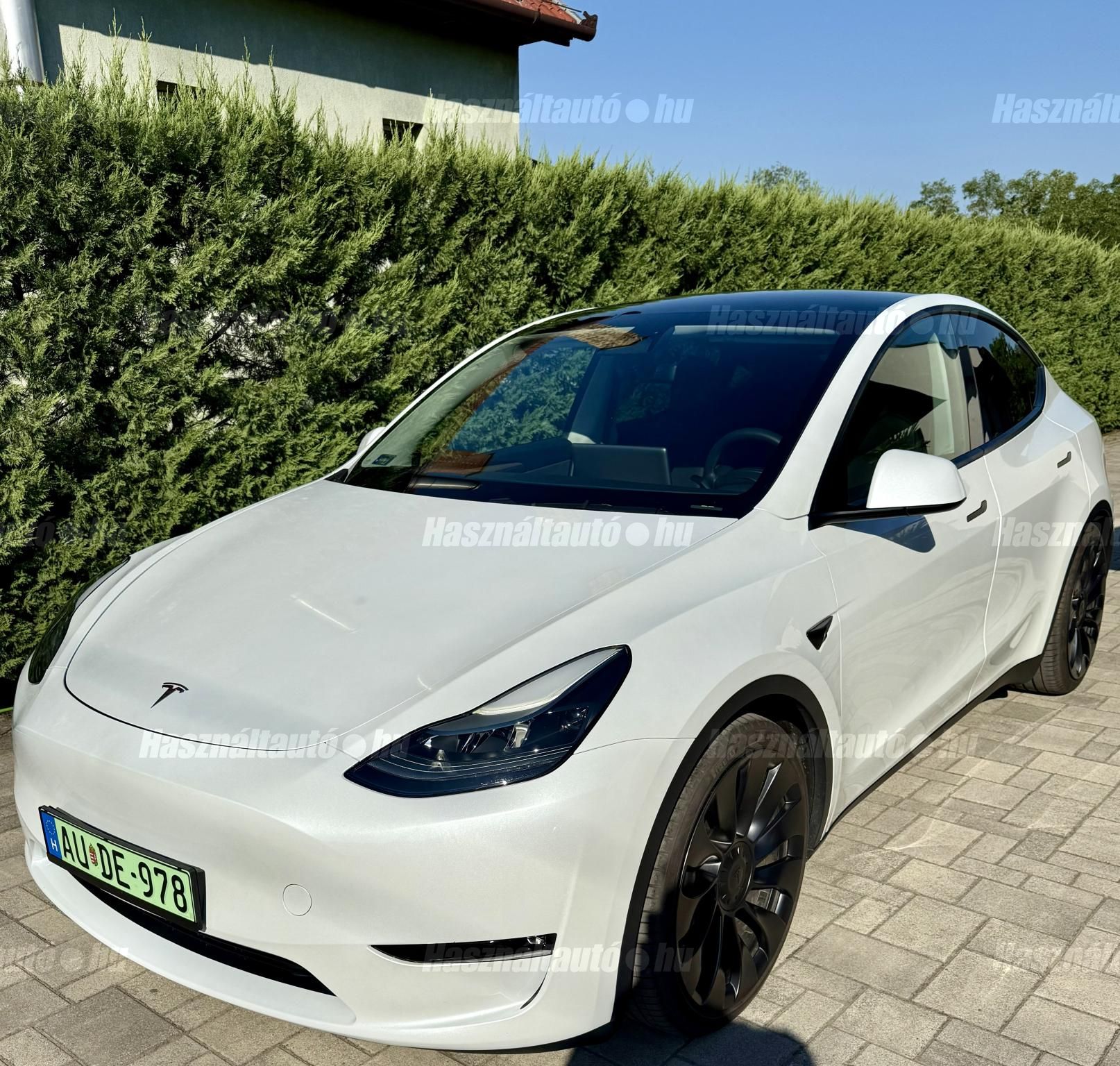 TESLA MODEL Y 2023/5 - 1