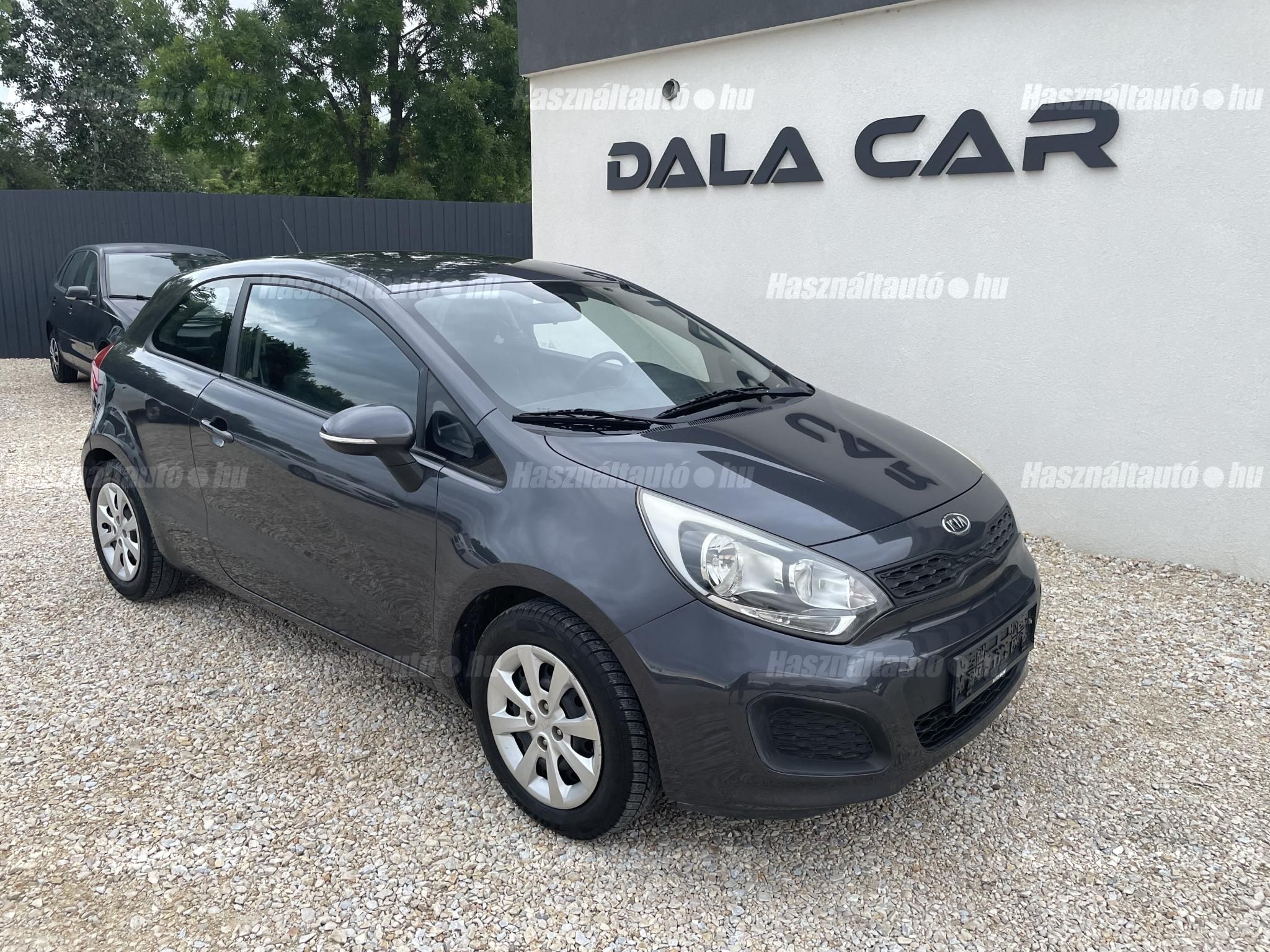 KIA RIO 2012/4 - 1