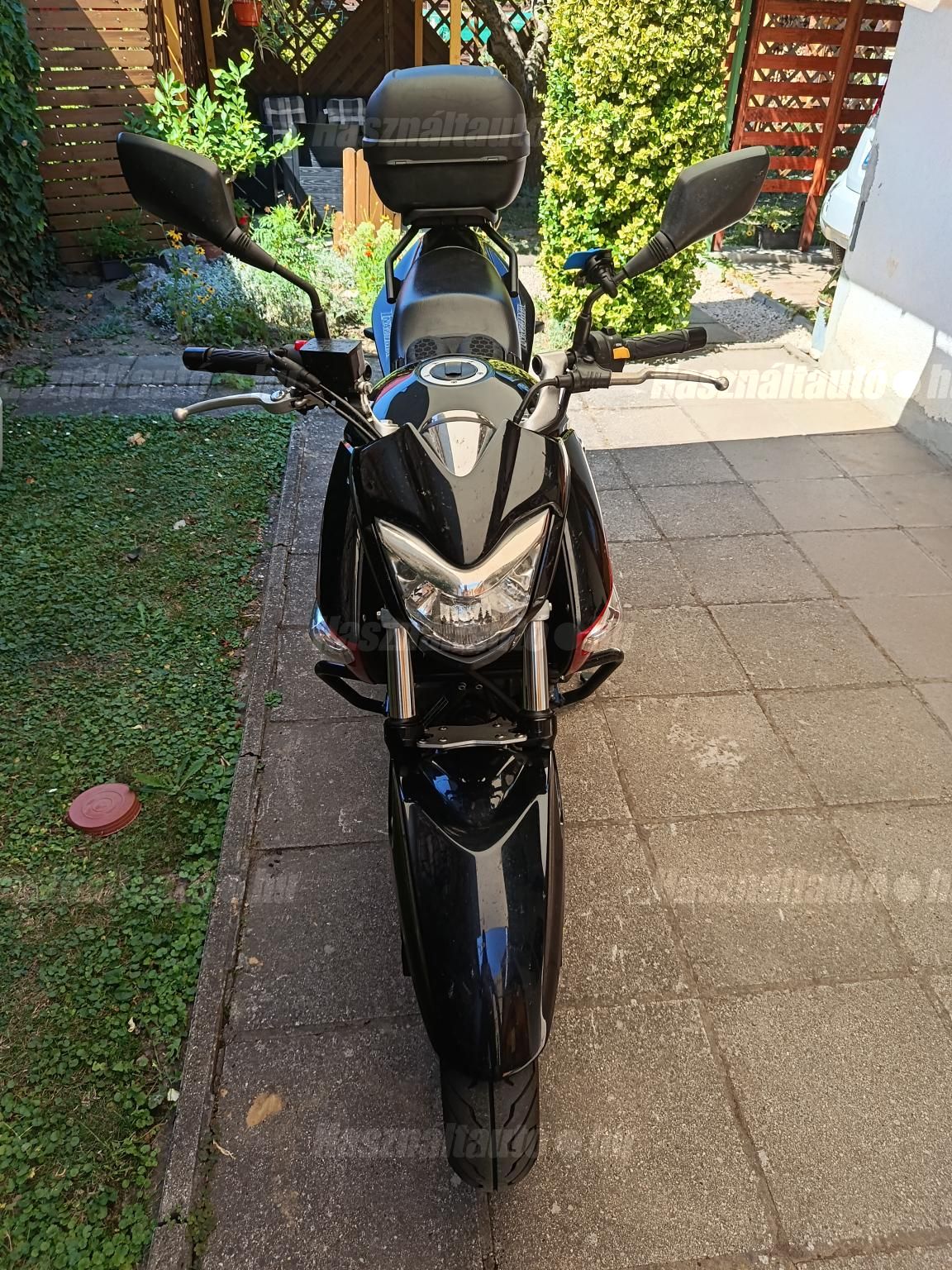 SUZUKI GW 250 INAZUMA 2015 - 1
