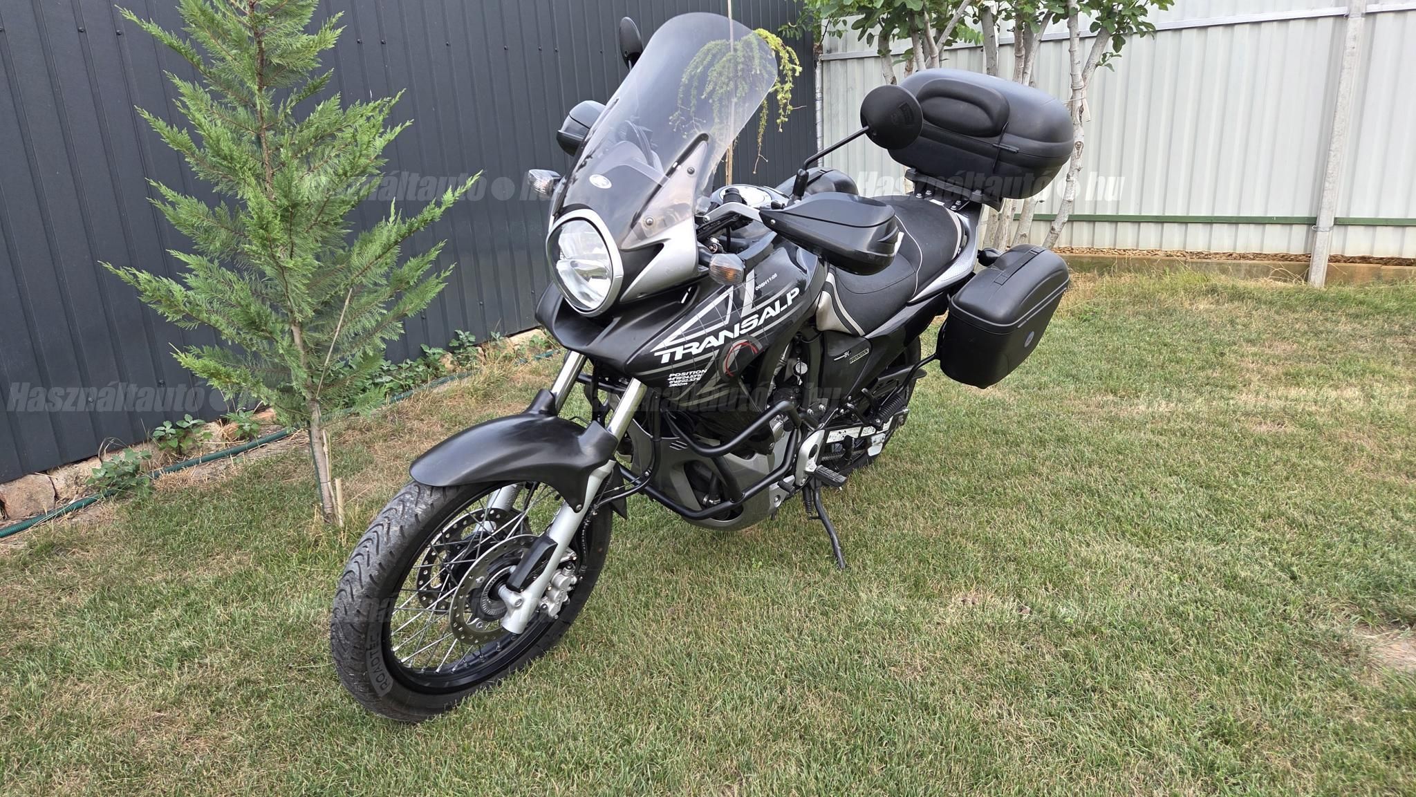 HONDA XL 700 V 2010/6 - 1