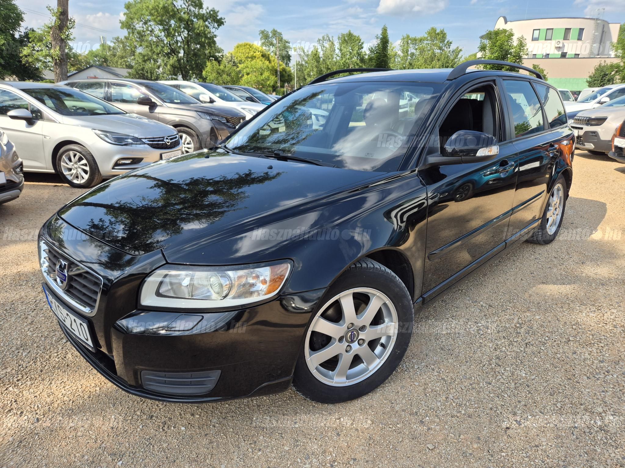 VOLVO V50 2011/3 - 1
