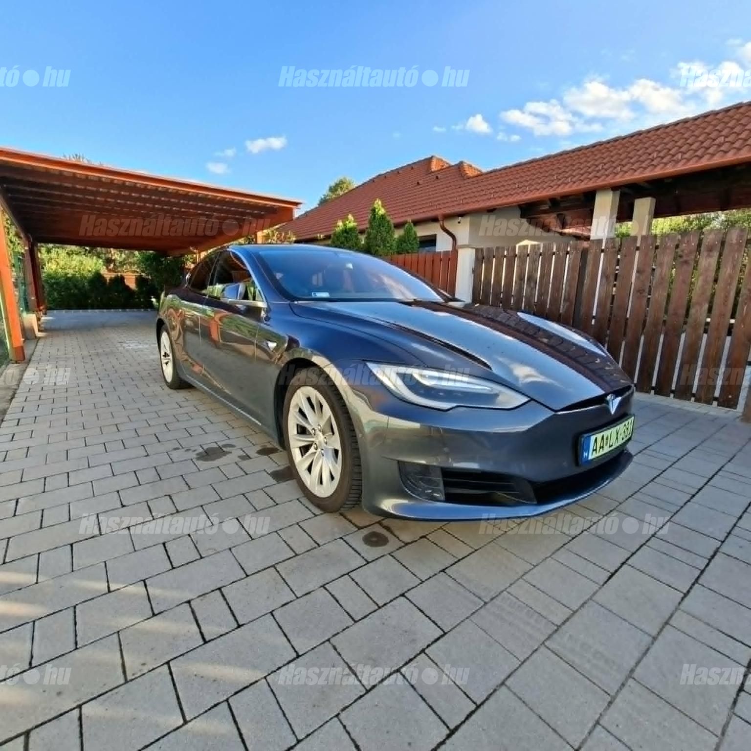TESLA MODEL S 2017/8 - 1