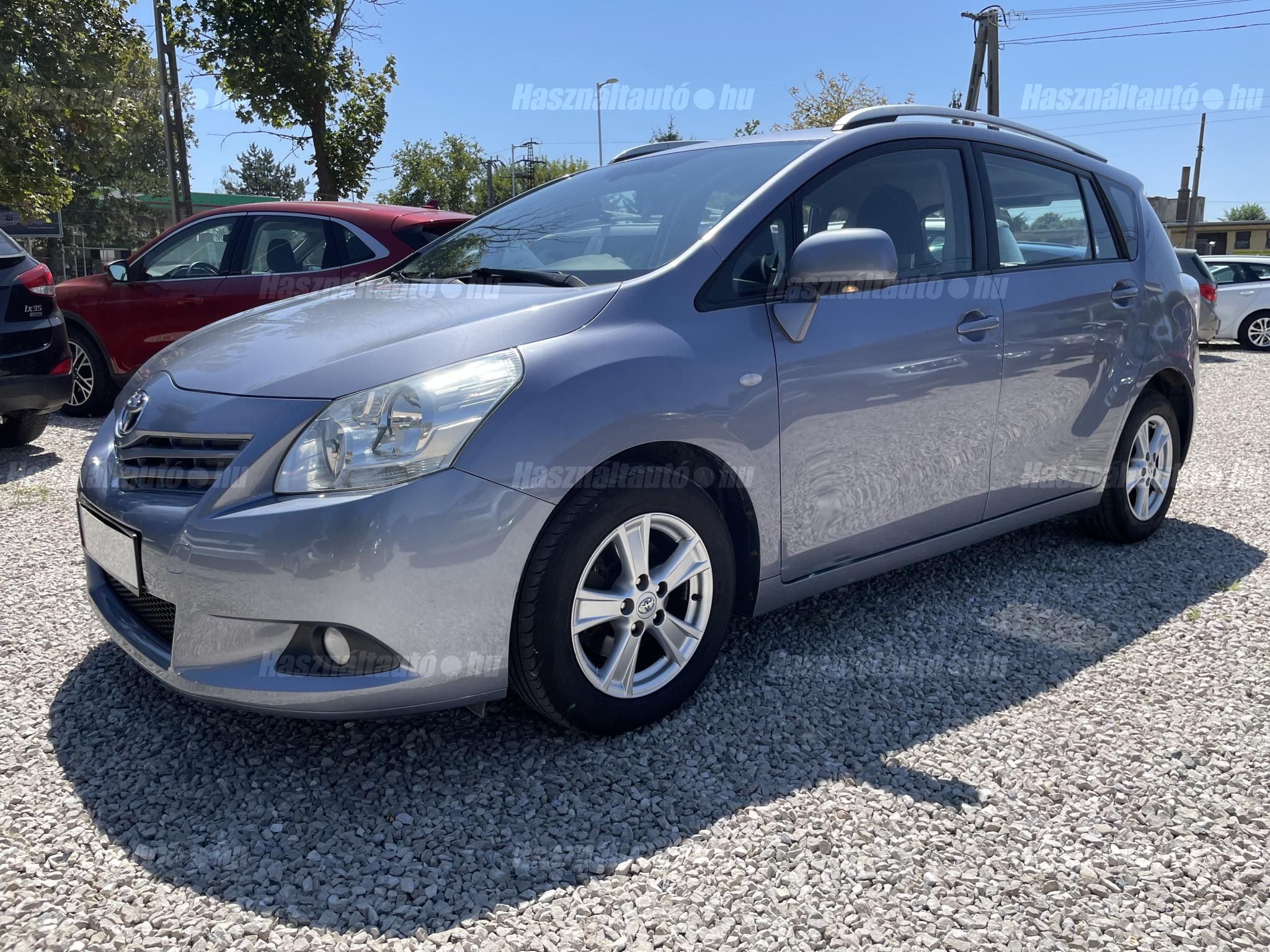 TOYOTA VERSO 2011/9 - 1