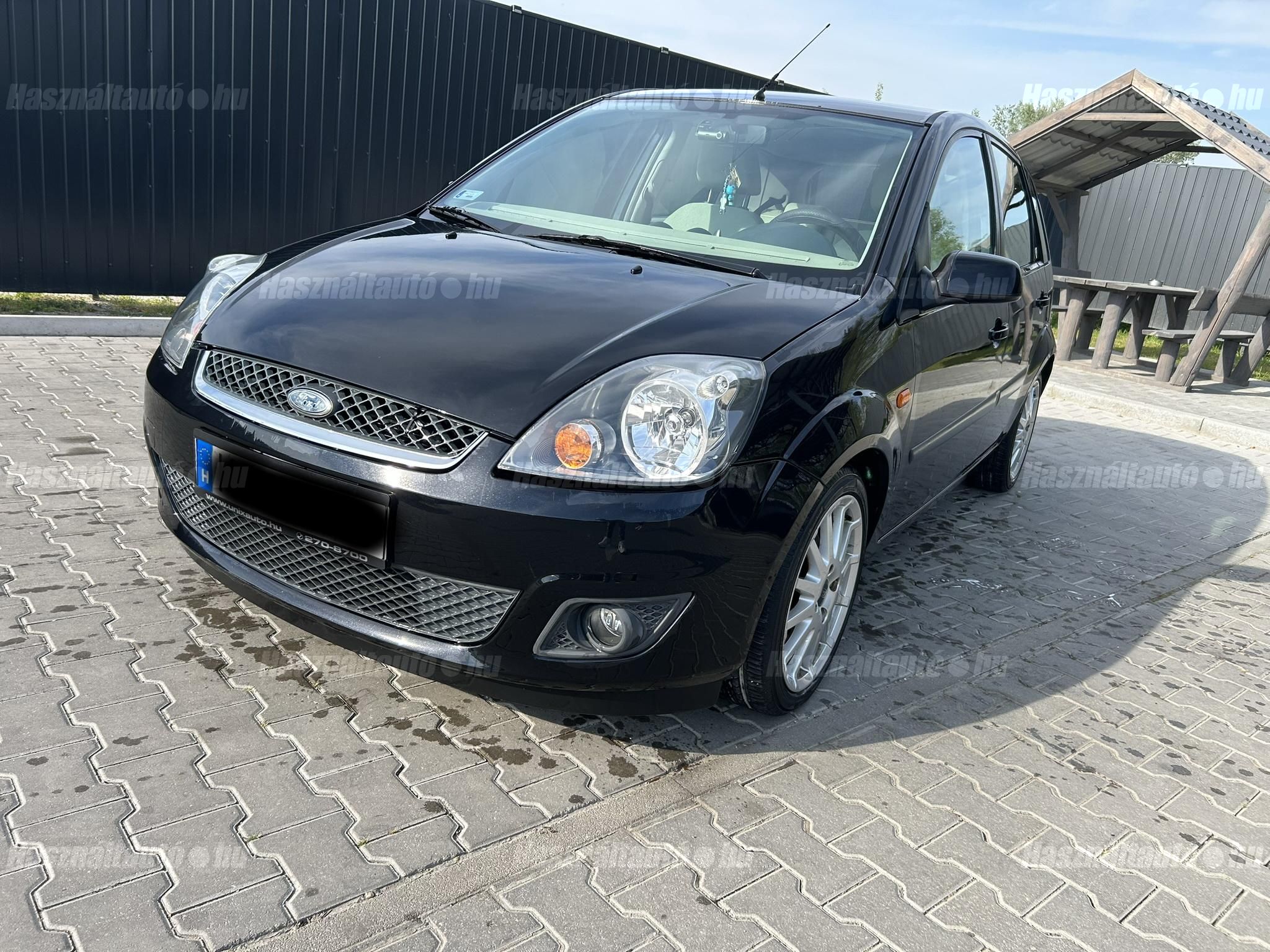FORD FIESTA 2006/8 - 1