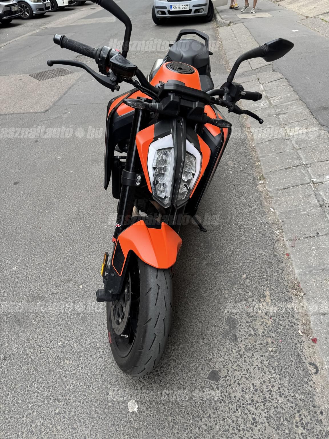 KTM 890 DUKE 2021/3 - 1