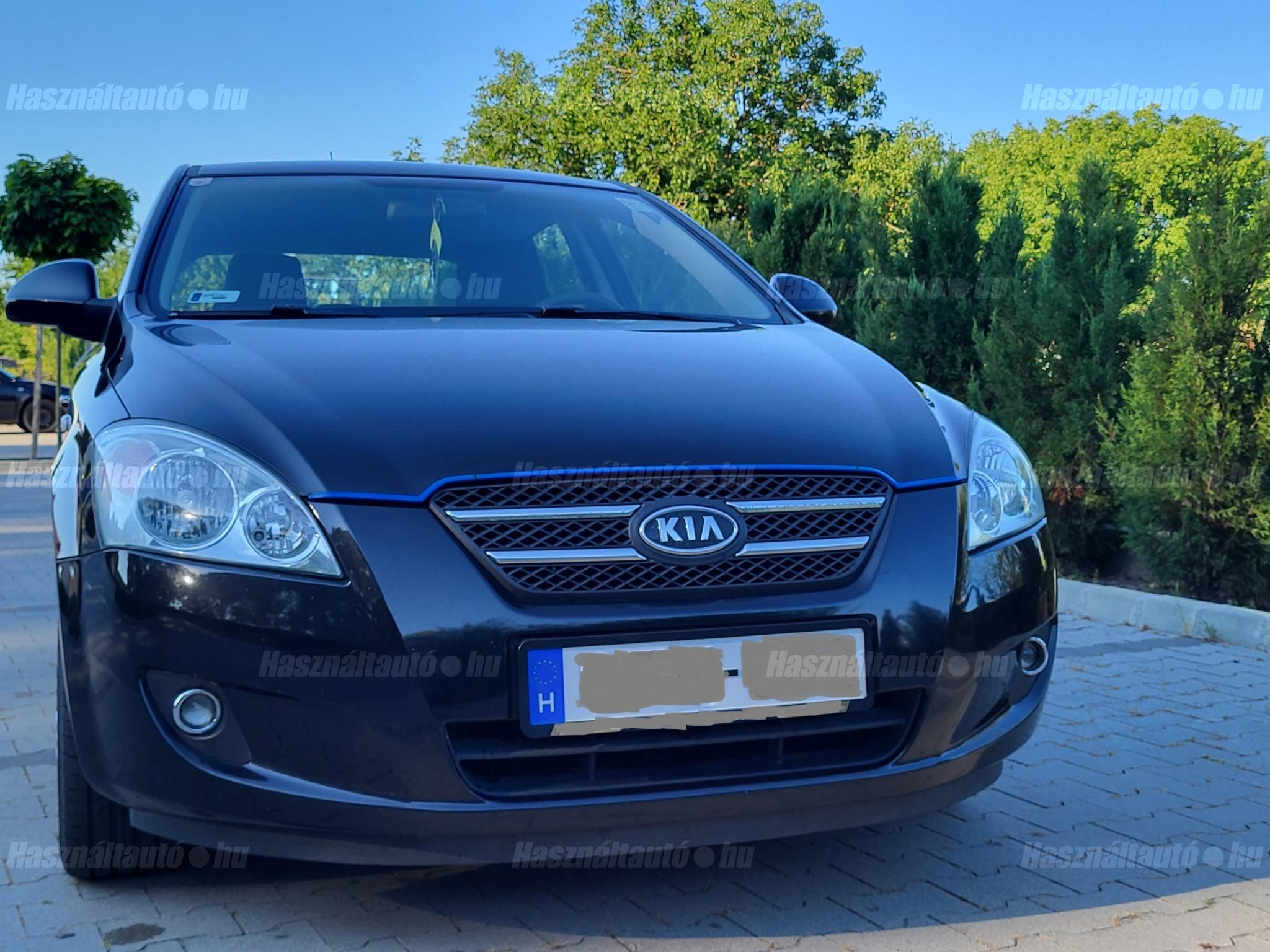KIA CEE'D 2009/11 - 1