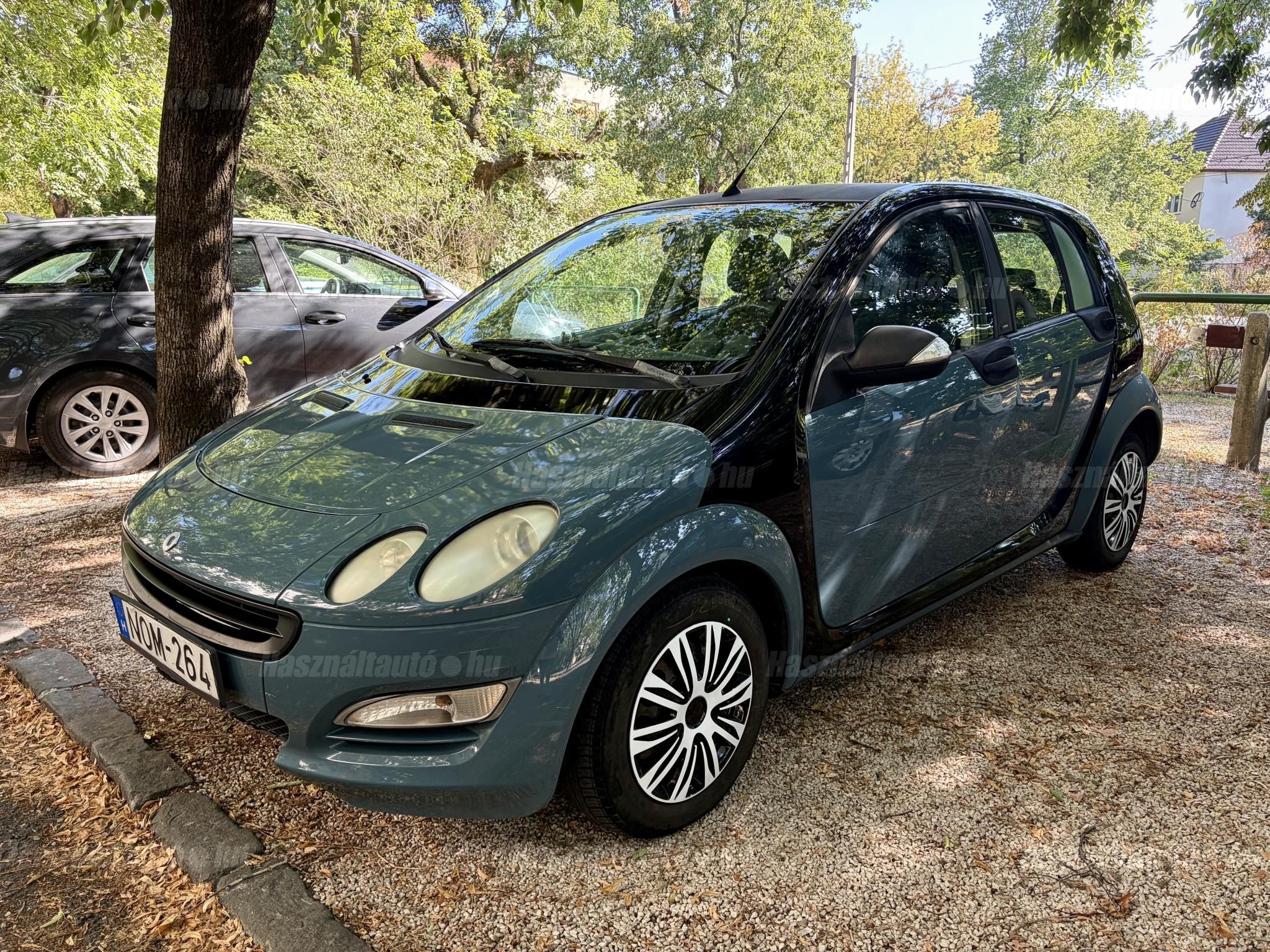 SMART FORFOUR 2004/6 - 1