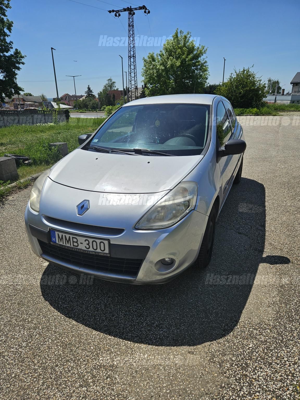 RENAULT CLIO 2011 - 1