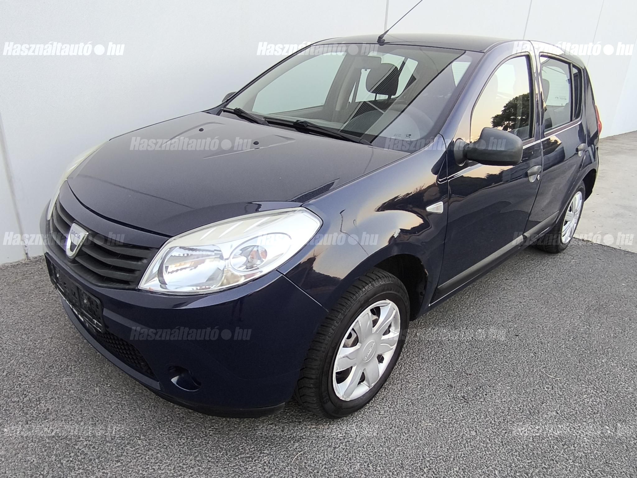 DACIA SANDERO 2011/5 - 1