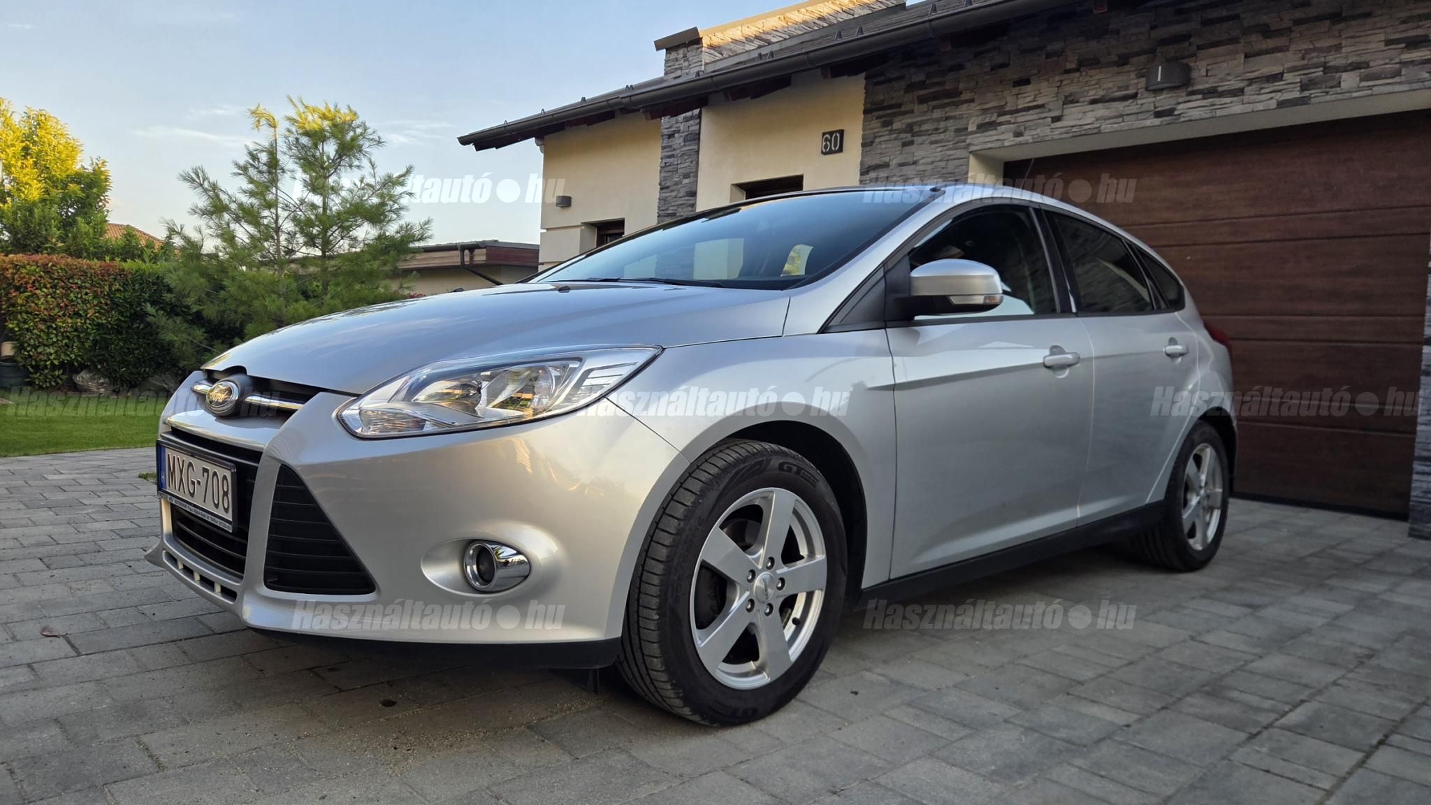 FORD FOCUS 2014/11 - 1