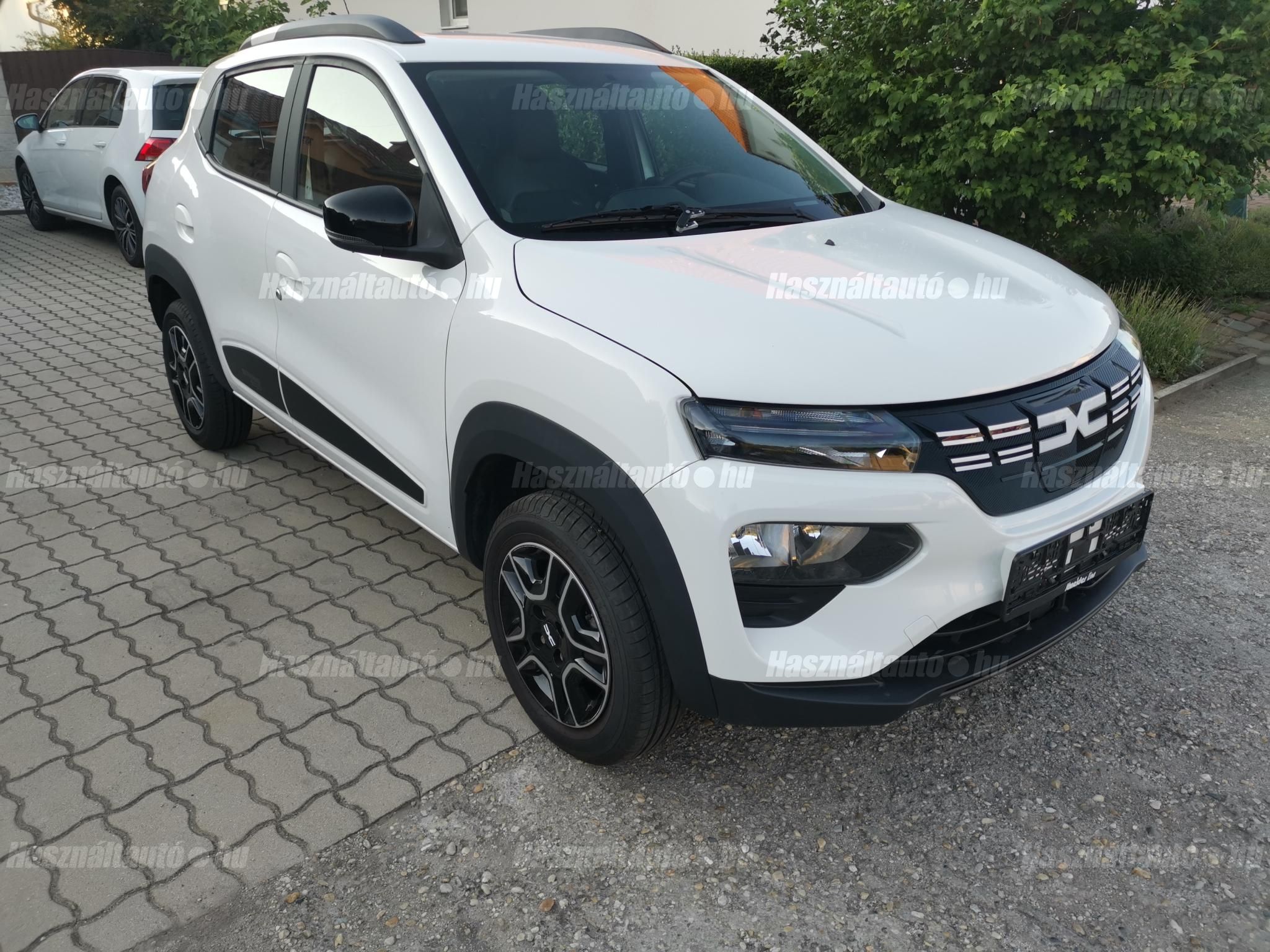 DACIA SPRING 2022/12 - 1